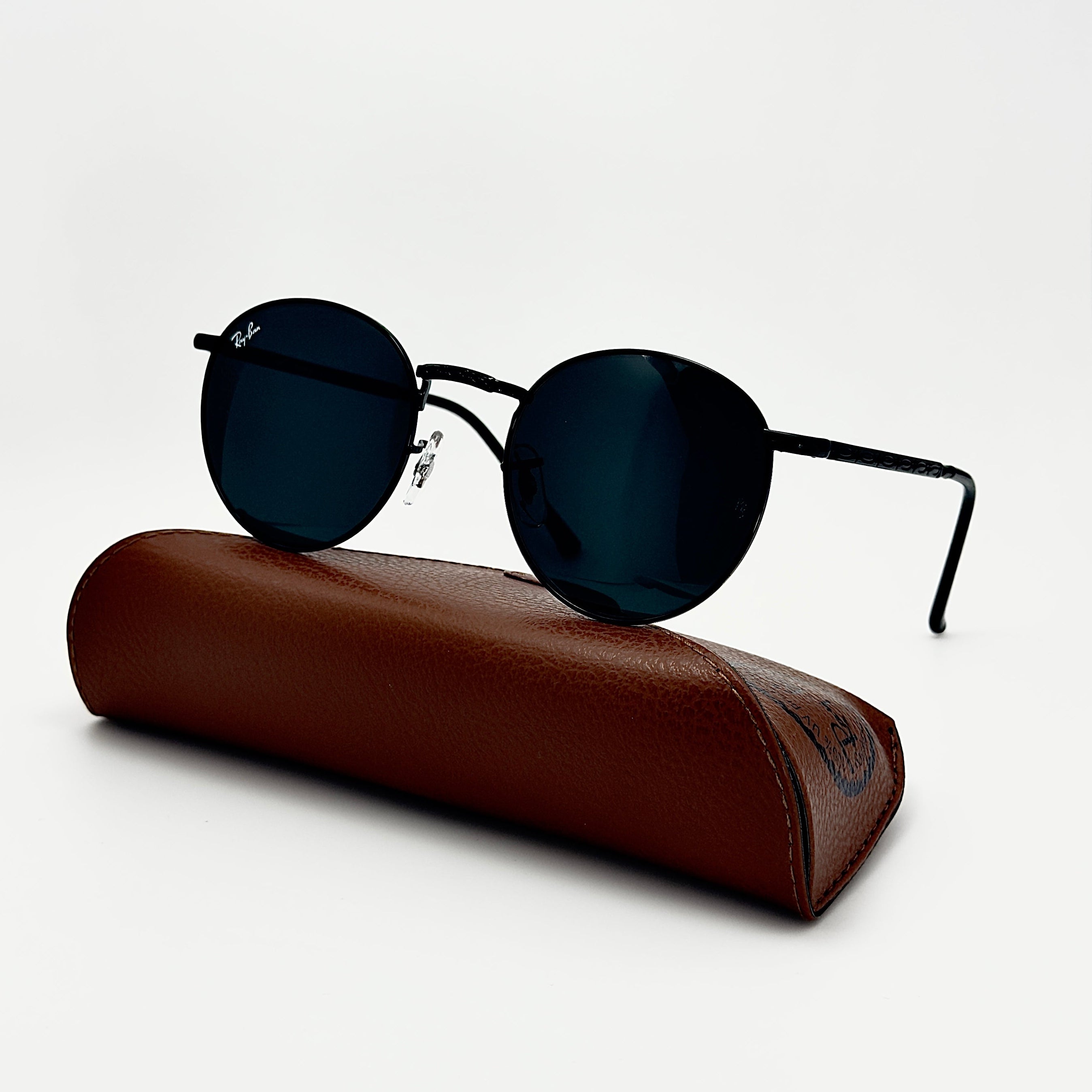 Ray-Ban New Round RB3637