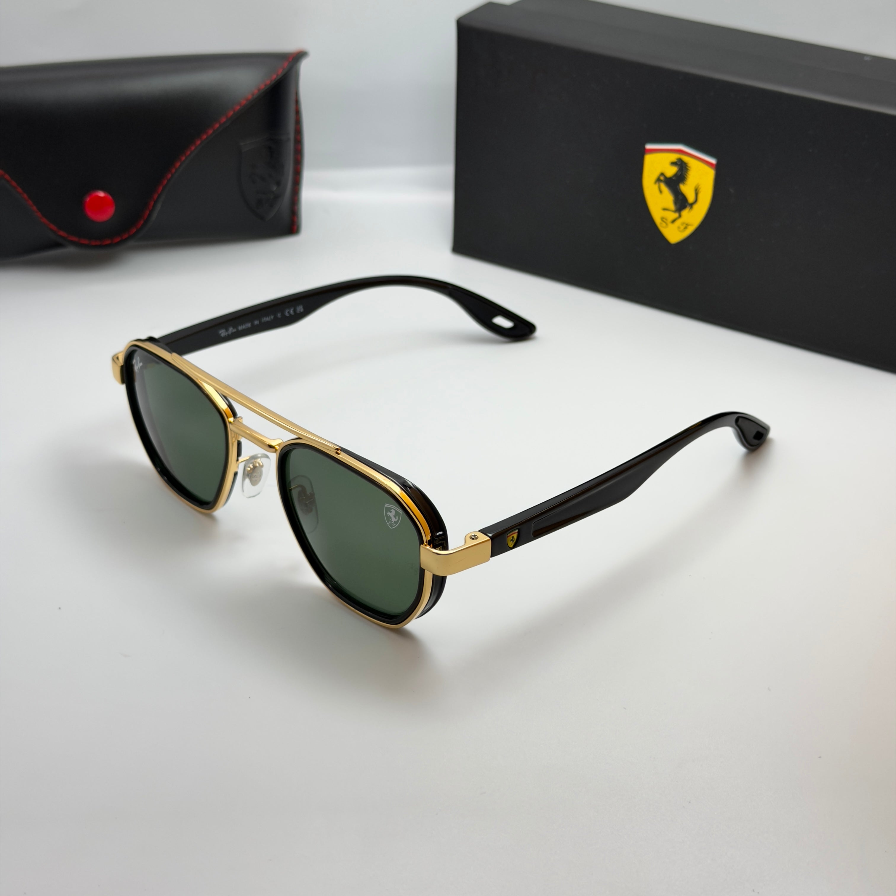 Ray-Ban Scuderia Ferrari Édition – RB3676-M Noir & Or