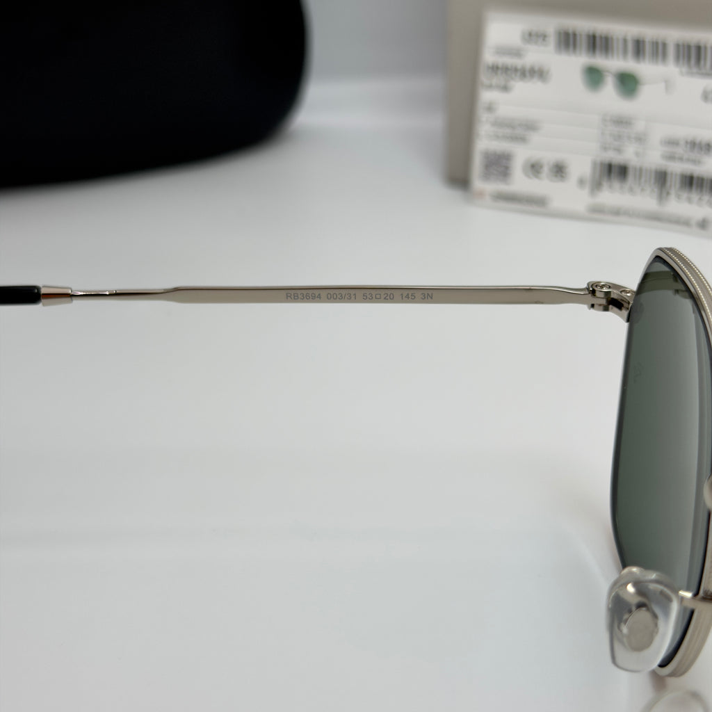 Ray-Ban RB3694 (Modèle "Jim" / Silhouette géométrique)