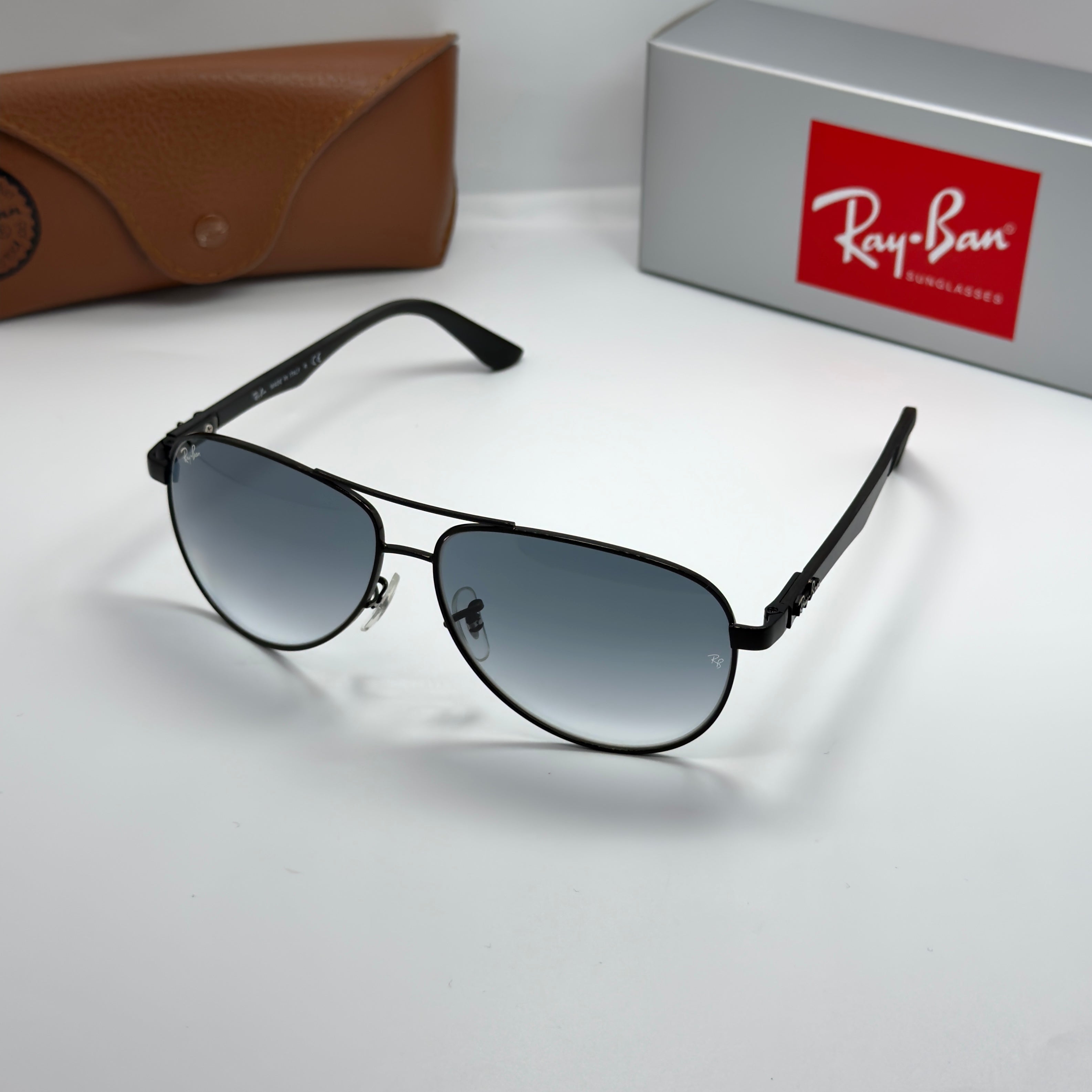 Ray-Ban — RB8313 CARBON FIBER