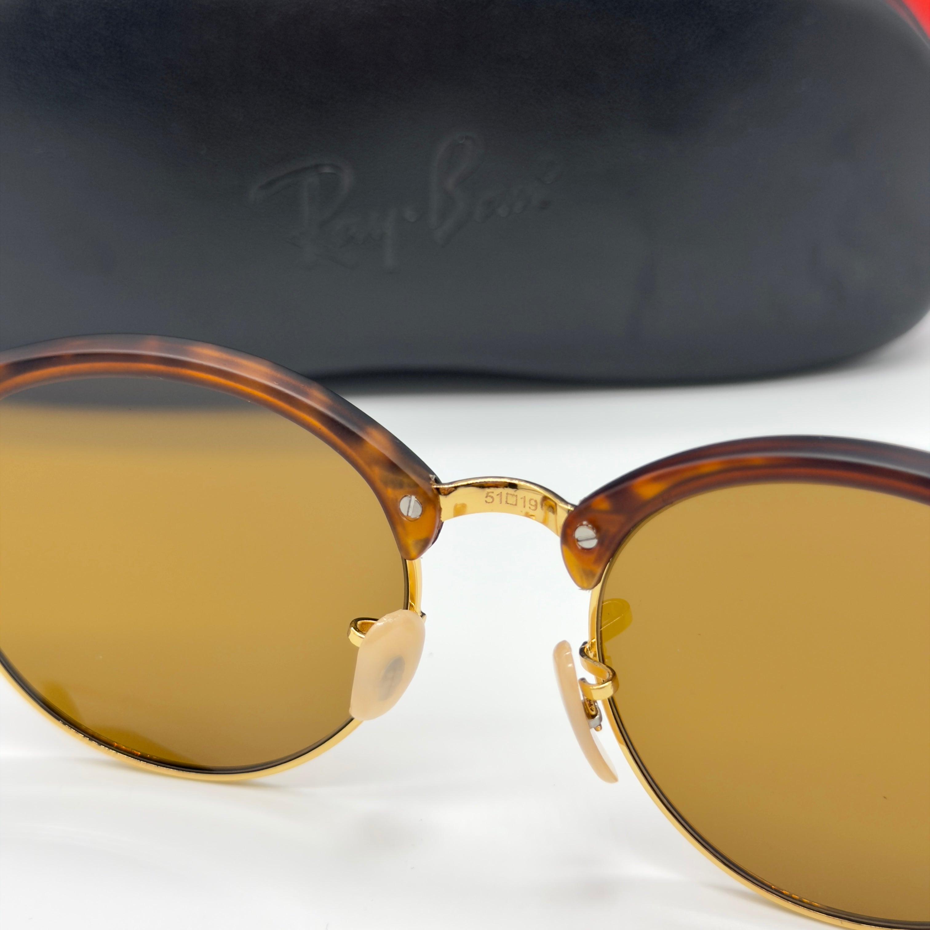 RB4246 1160 – Verres Marron