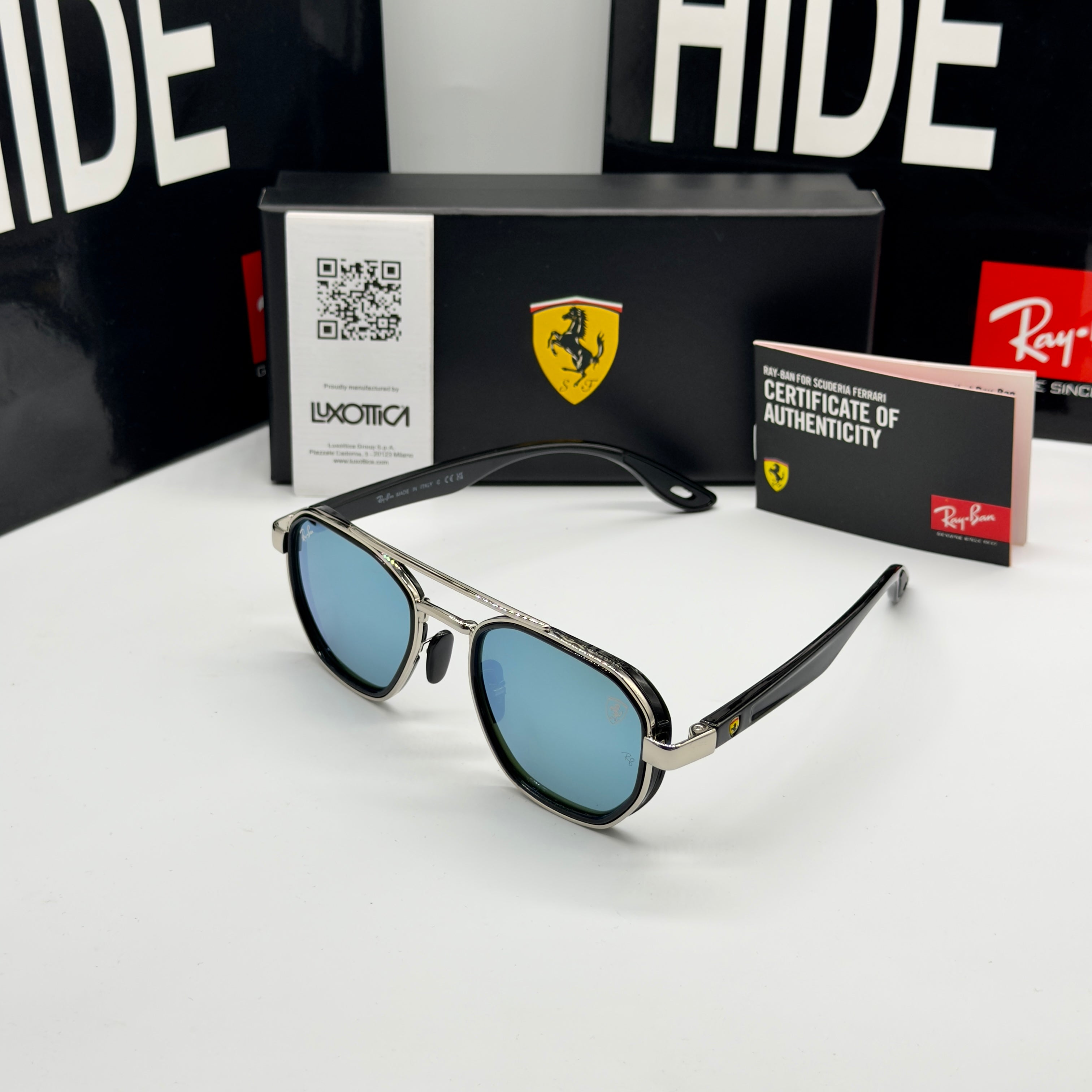 Scuderia Ferrari RB3676M – Gunmetal / Blue