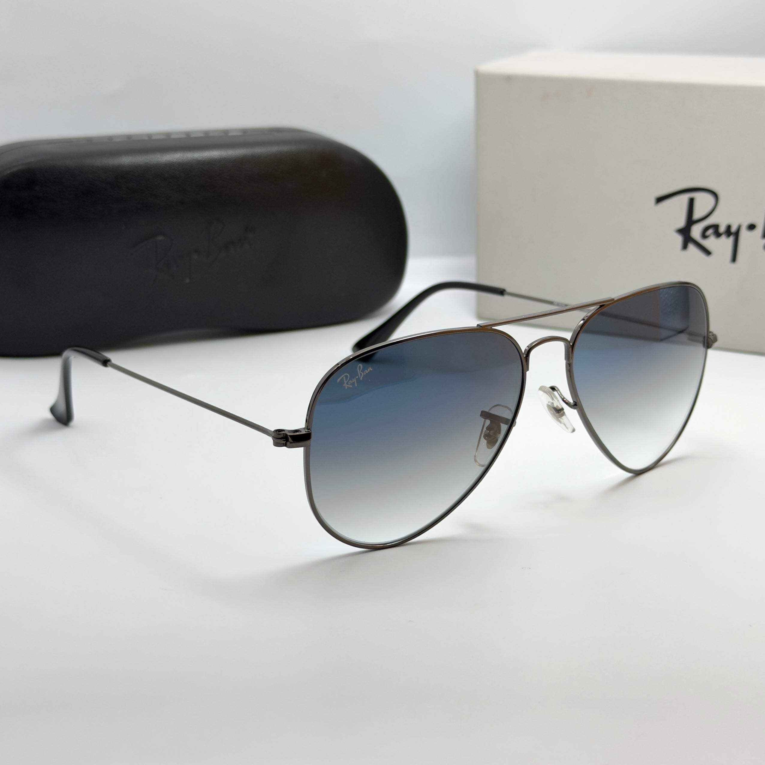 Ray-Ban Aviator RB3025 – Gunmetal & Verres Minéraux Bleu Dégradé
