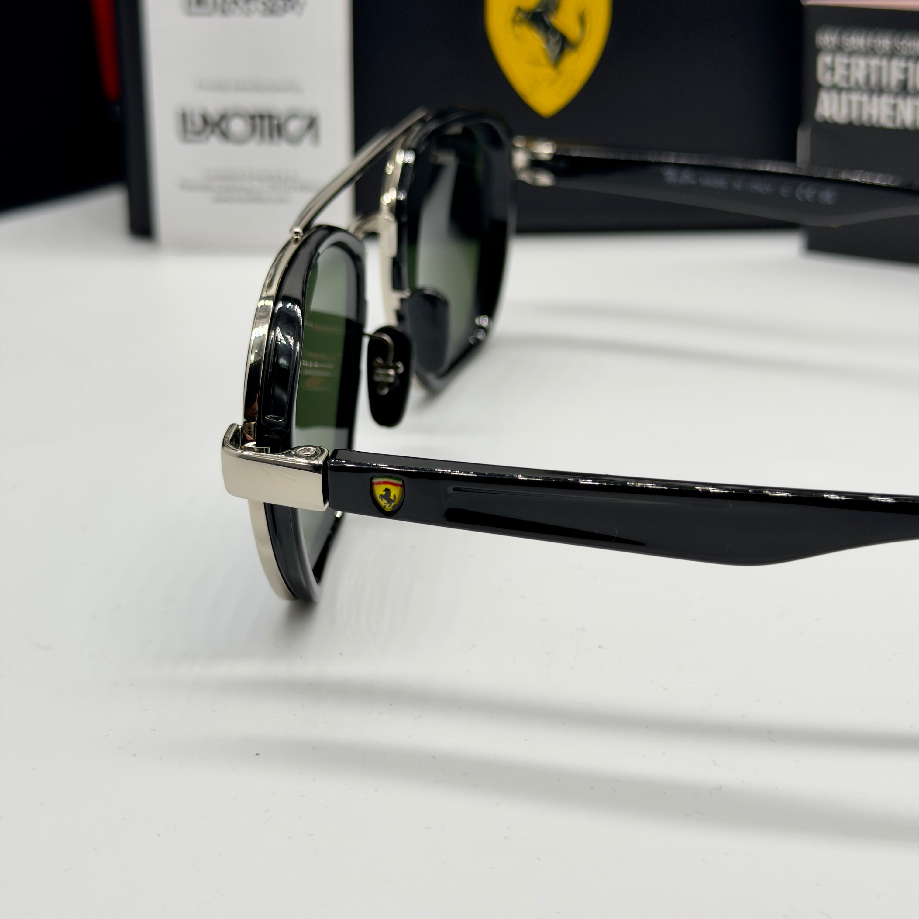 Scuderia Ferrari RB3676M – Gunmetal / Blue