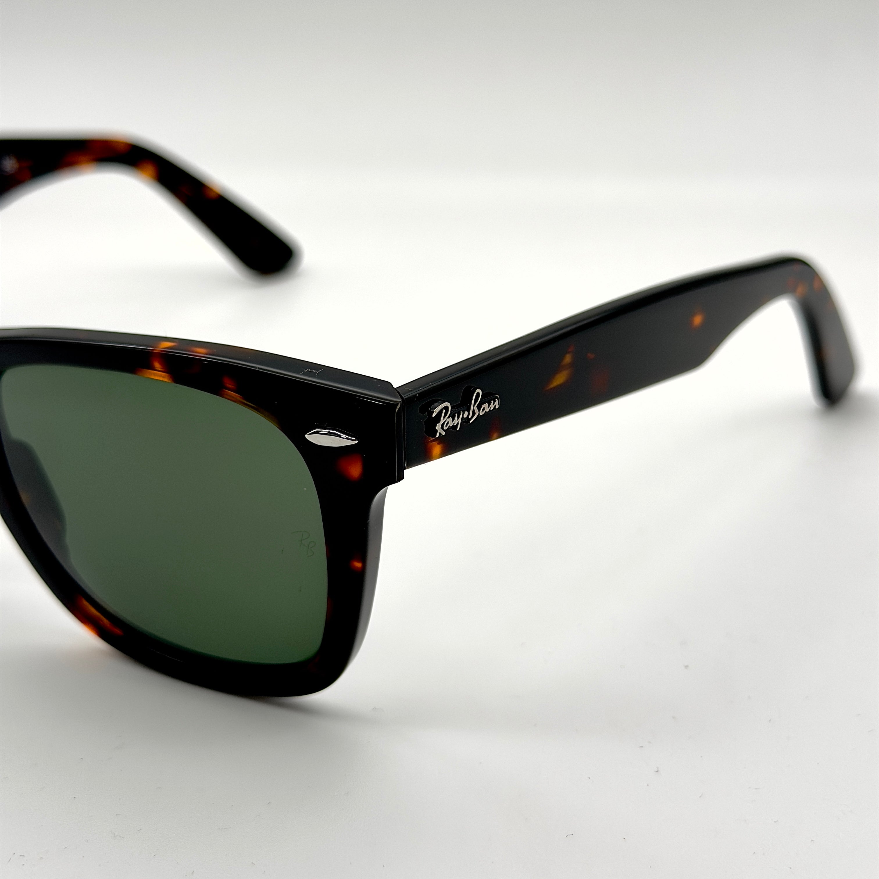 Ray-Ban Original Wayfarer RB2140