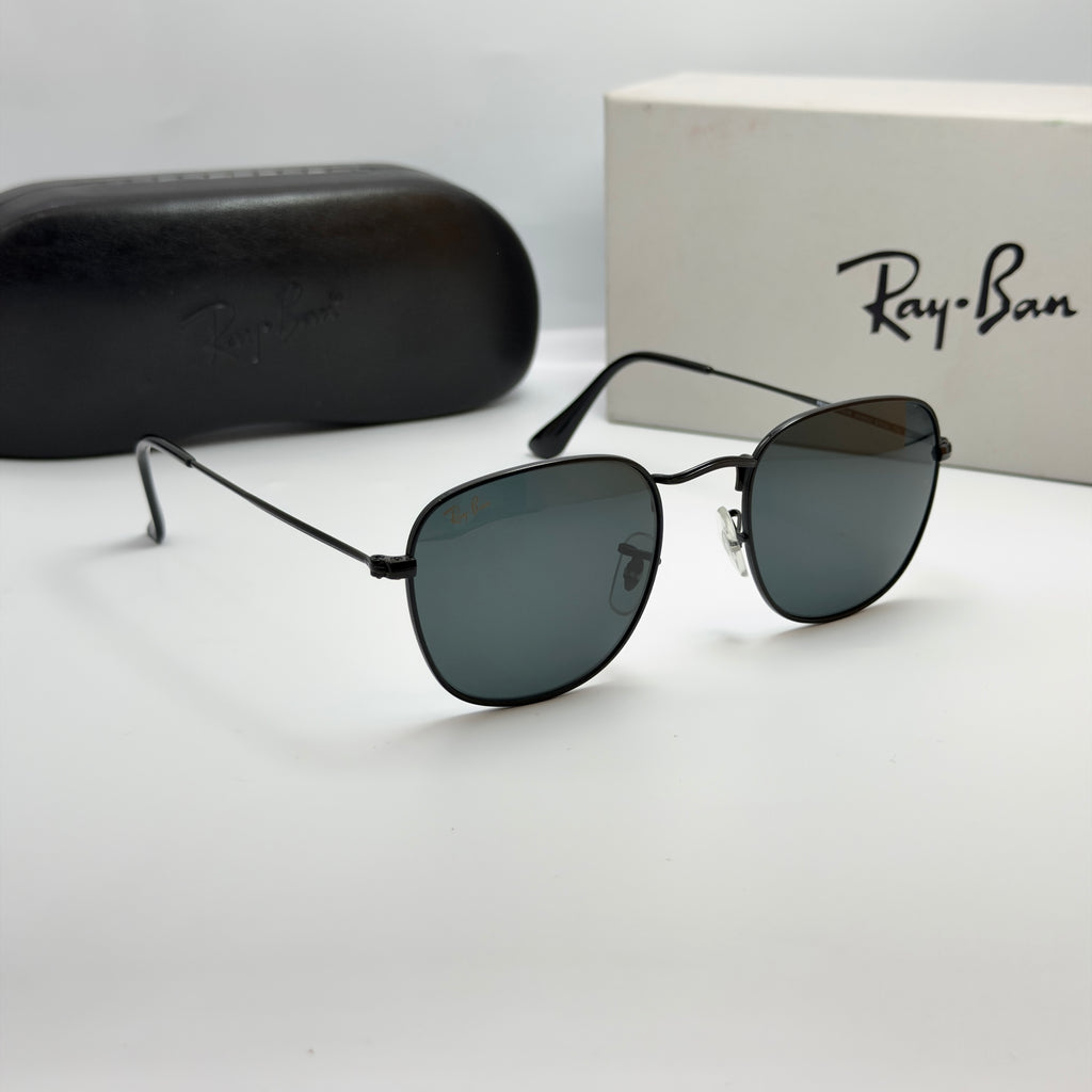 Ray-Ban Frank Noir / Verre Gris Foncé