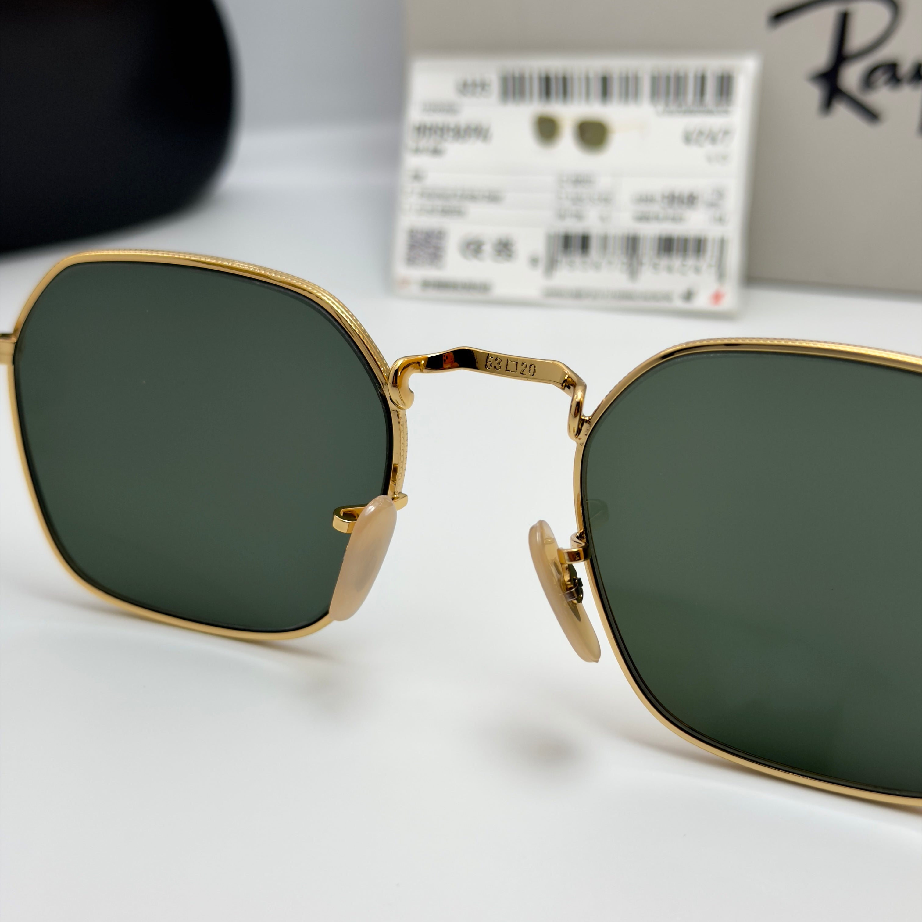 Ray-Ban RB3694 (Silhouette Géométrique)