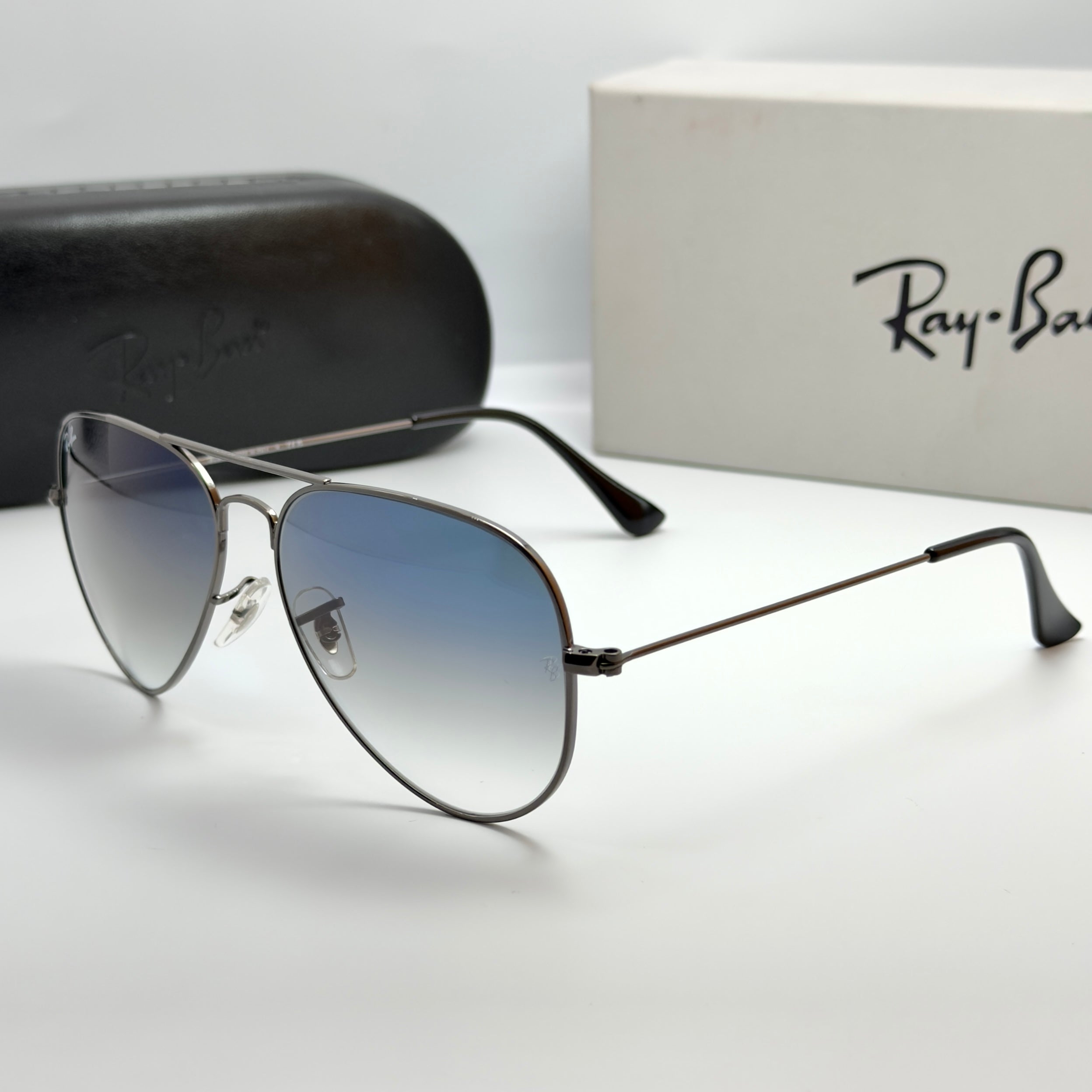 Ray-Ban Aviator RB3025 – Gunmetal & Verres Minéraux Bleu Dégradé
