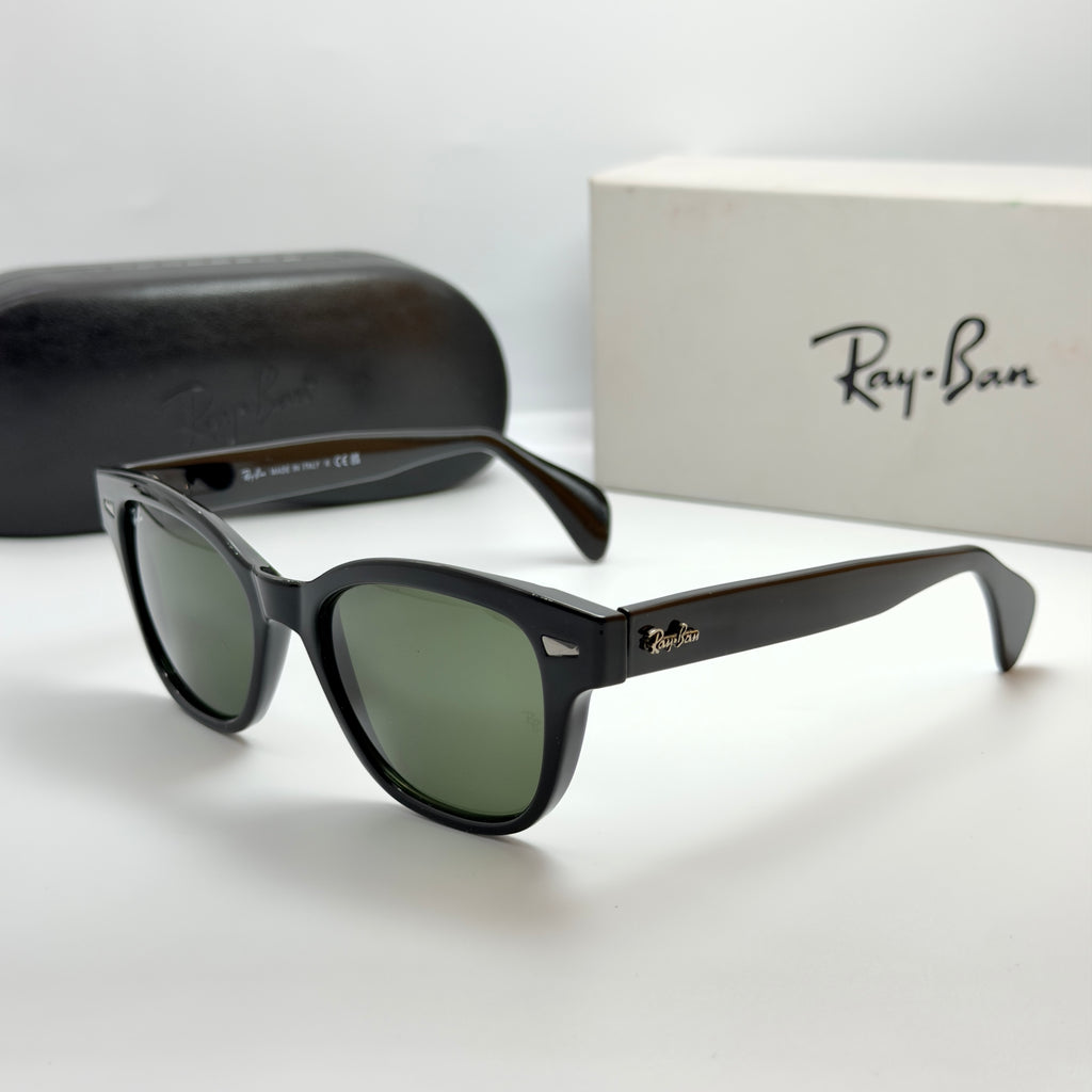 Ray-Ban RB0880S – Classic Retro Edition