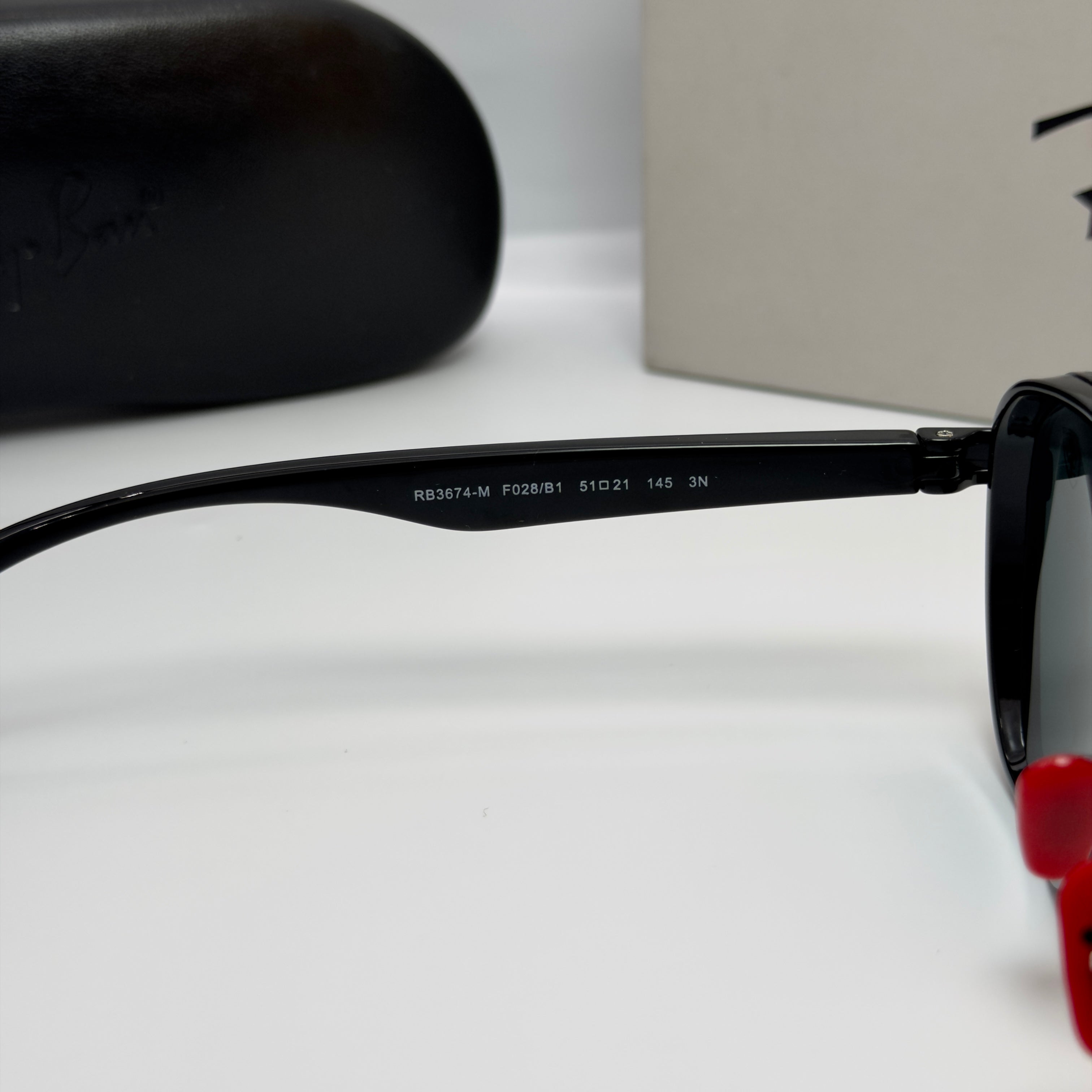 Ray-Ban Scuderia Ferrari Edition – RB3674-M Black & Red