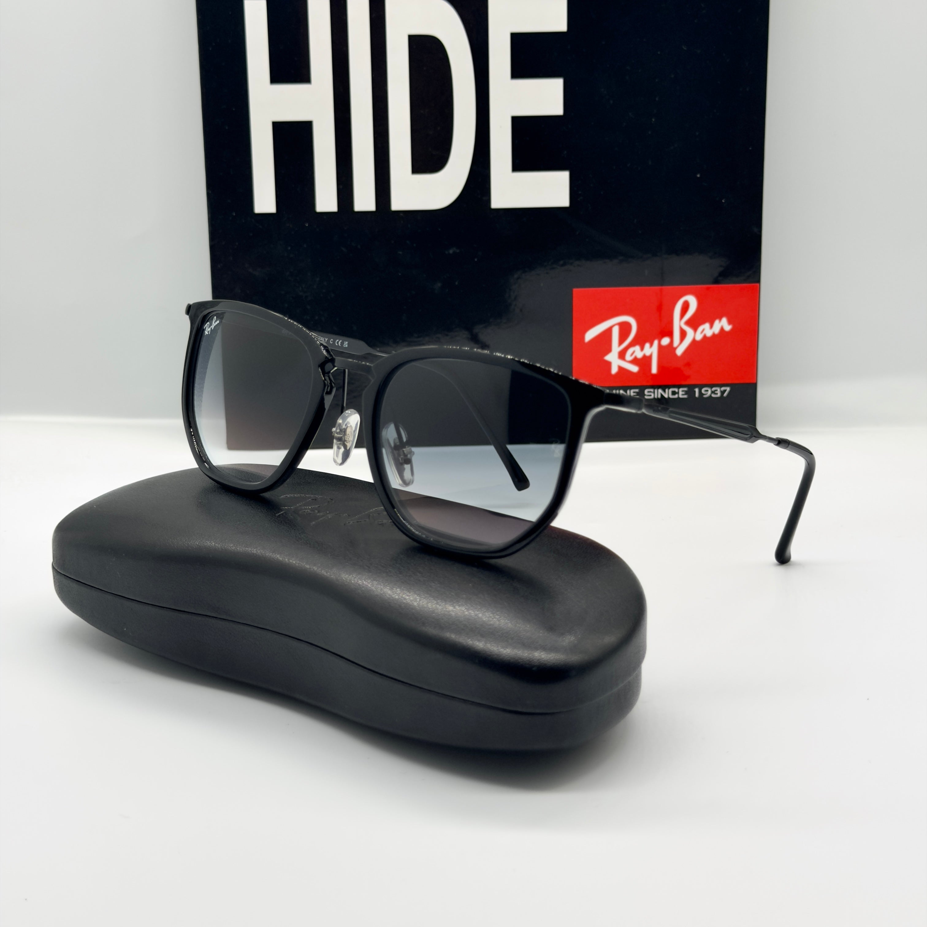 Ray-Ban RB4451 Black Grey Gradient