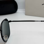 Ray-Ban RB3694 (Silhouette Géométrique)