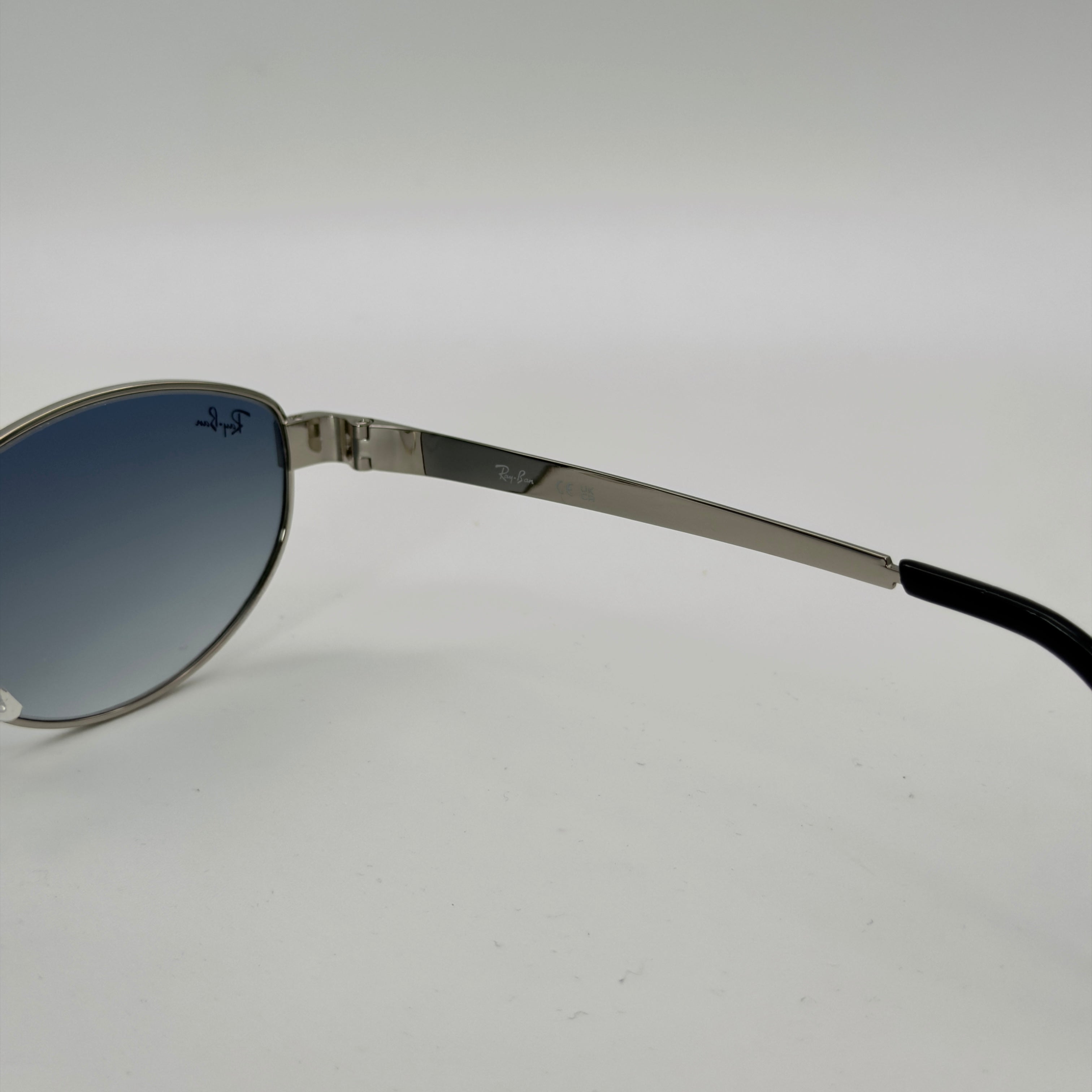 RB3774D – Ovale Métal