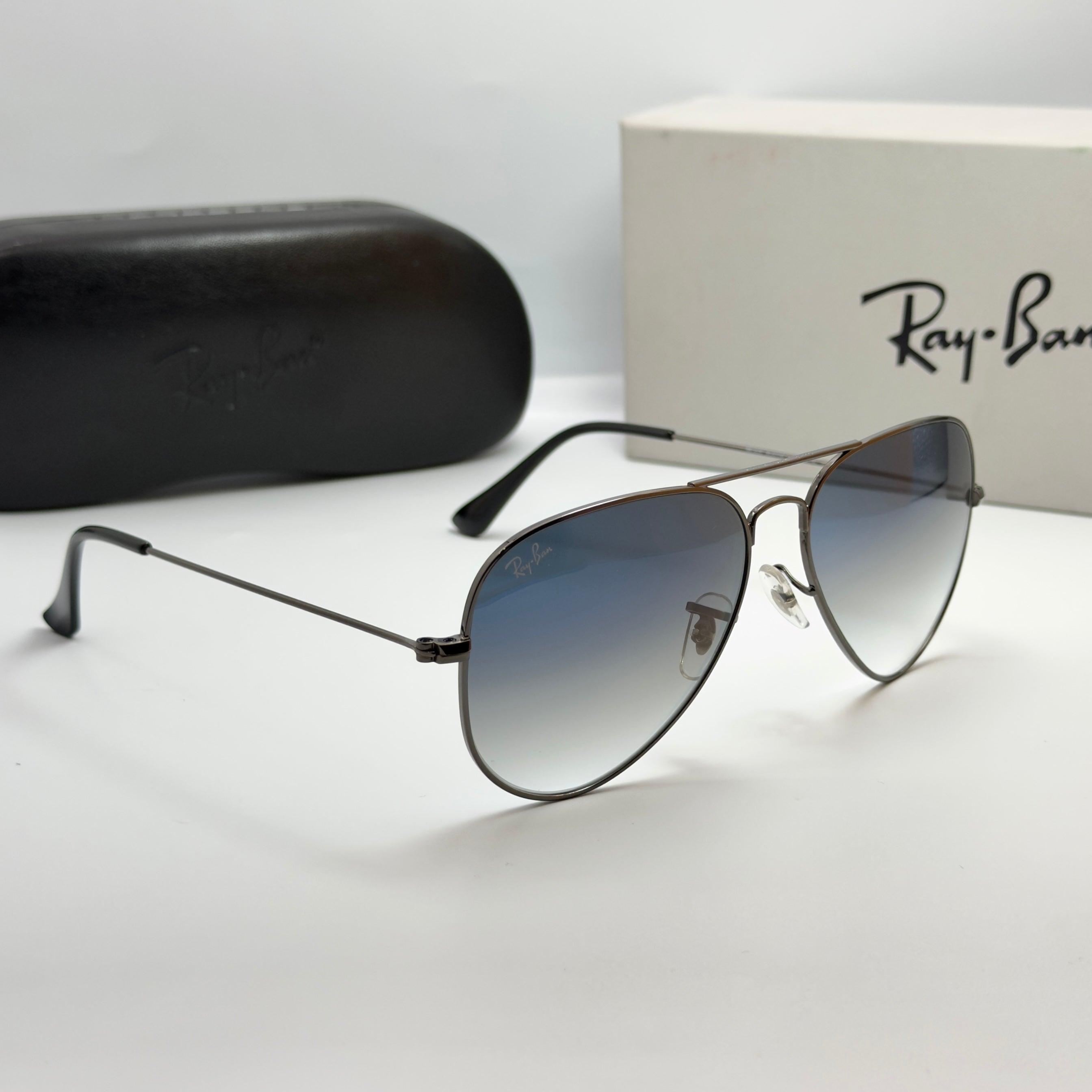 Ray-Ban Aviator RB3025 – Gunmetal & Verres Minéraux Bleu Dégradé