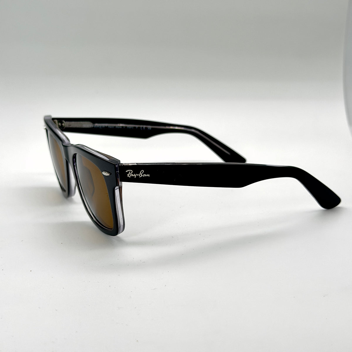 RAYBAN RB2140 Noir transparent (Black Crystal)— Original Wayfarer inclinée