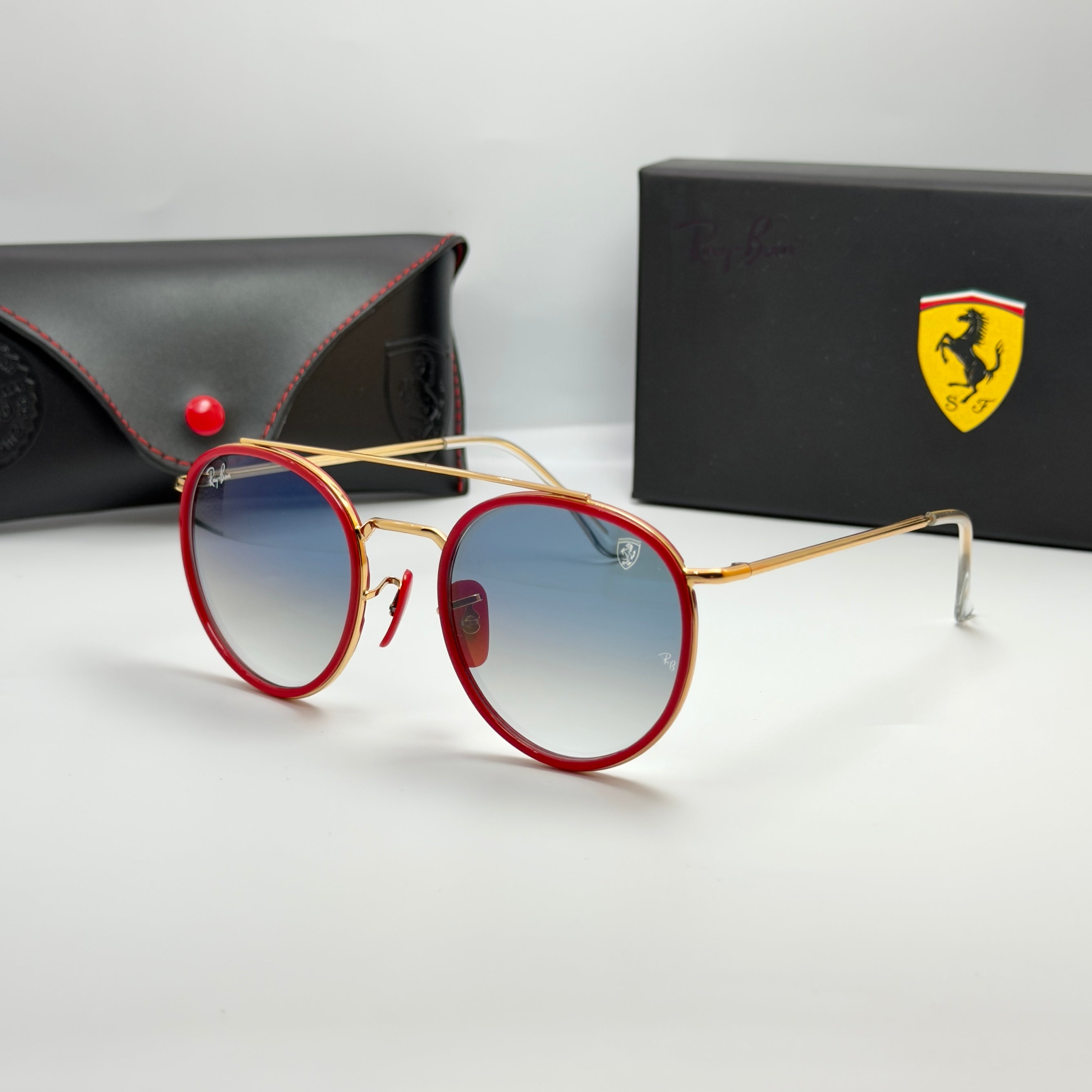 Ray-Ban x SCUDERIA FERRARI Limited Edition (RB 3647-M)