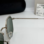 Ray-Ban RB3694 (Modèle "Jim" / Silhouette géométrique)