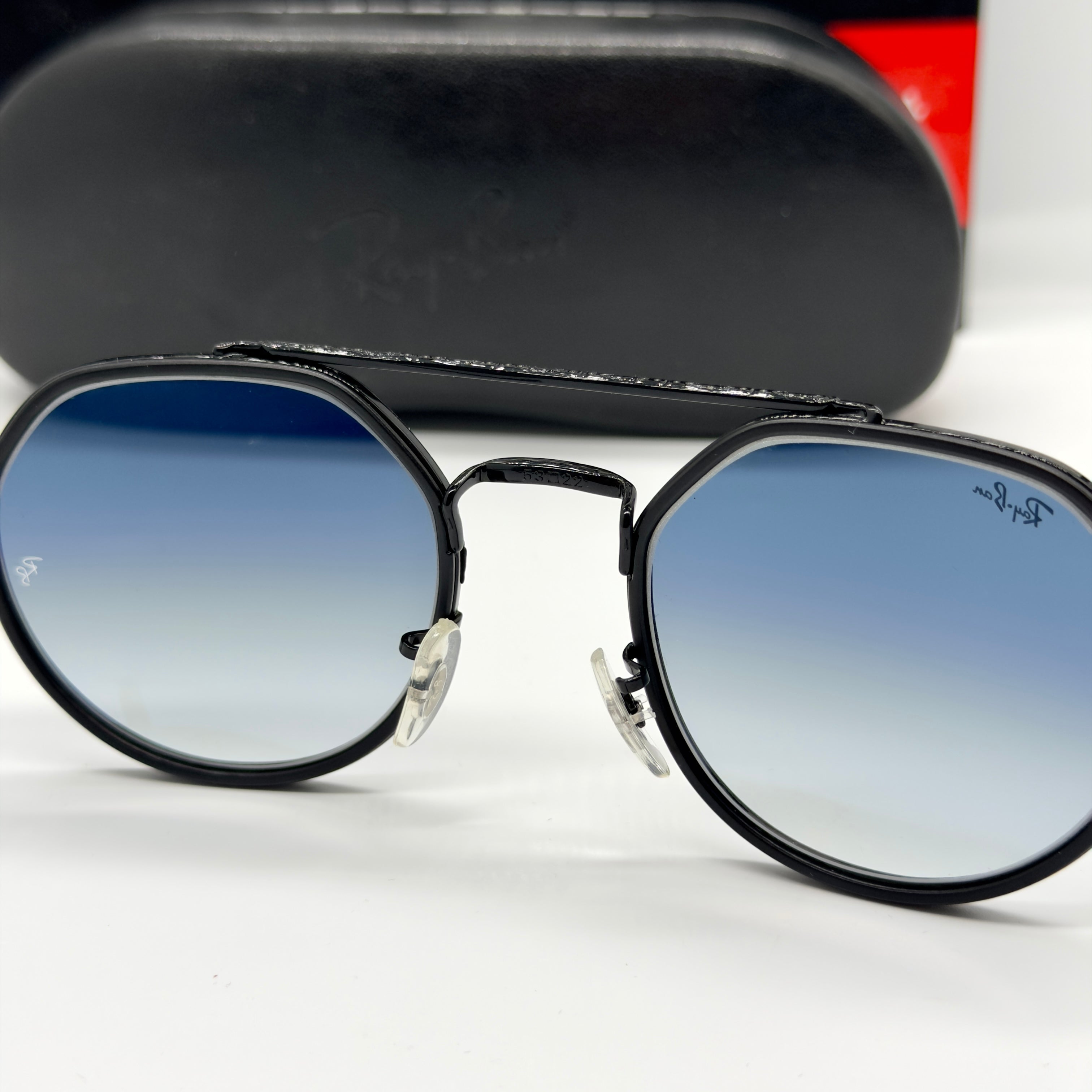 RB3765 – Noir Brillant / Verres Bleu Dégradé