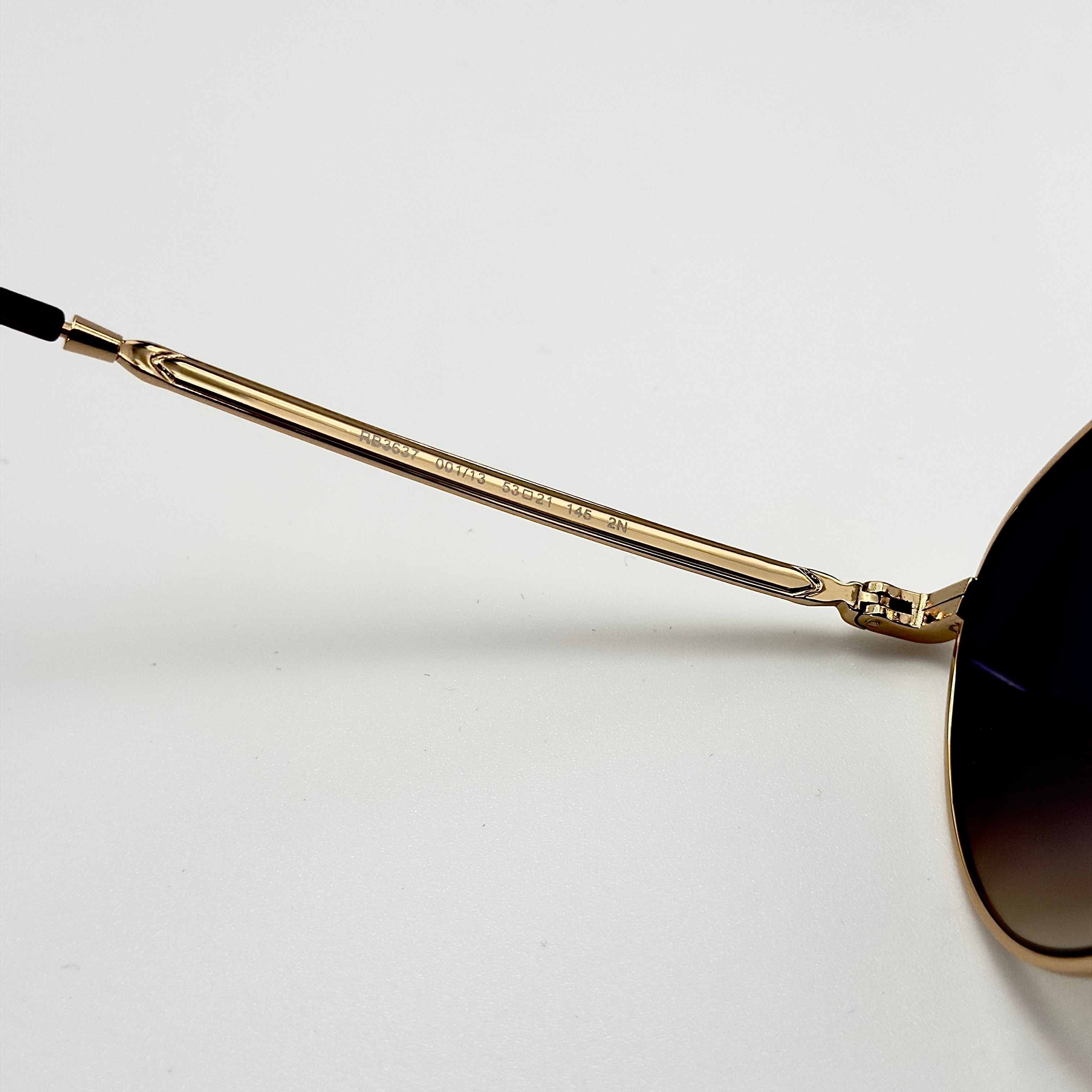 Ray-Ban New Round RB3637
