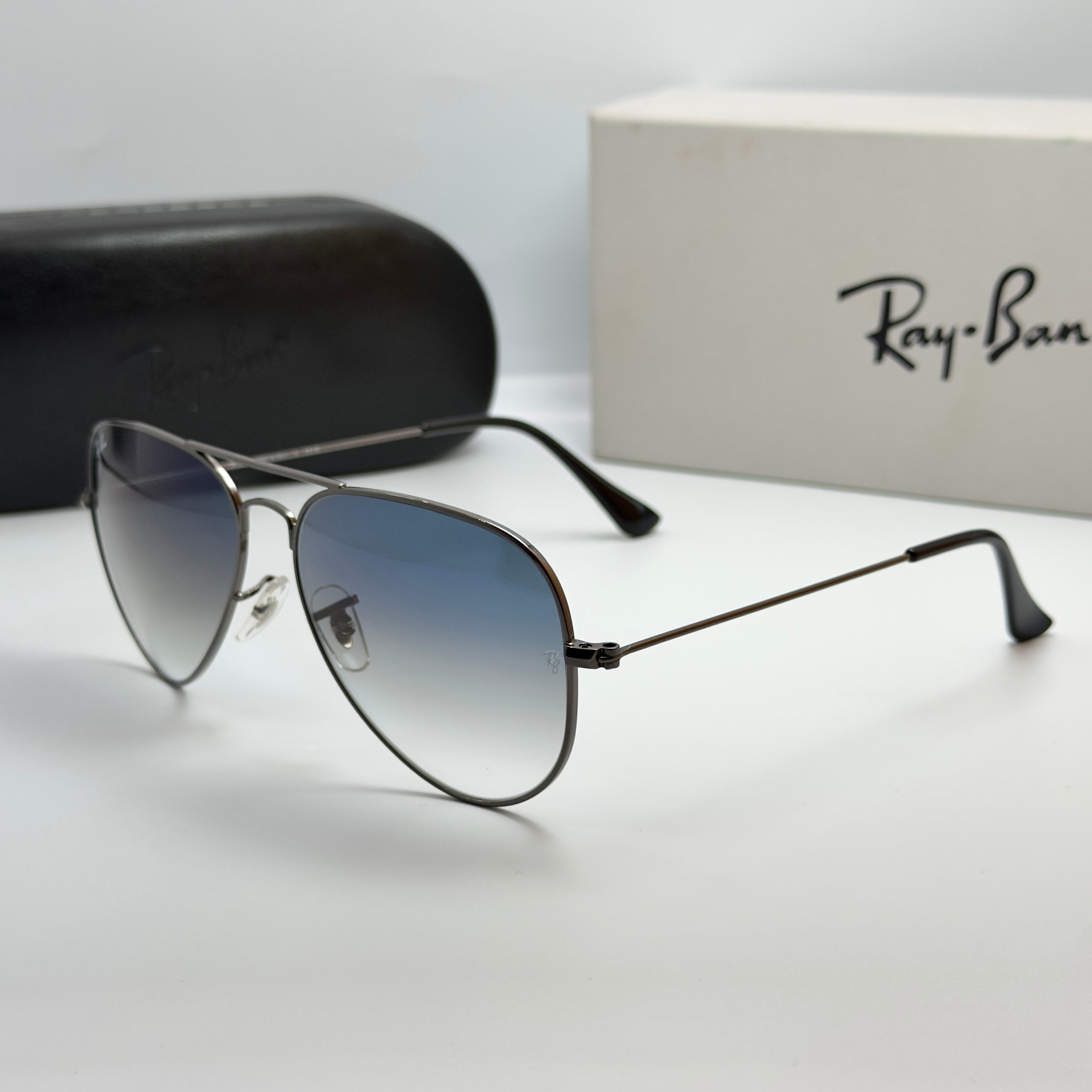 Ray-Ban Aviator RB3025 – Gunmetal & Verres Minéraux Bleu Dégradé