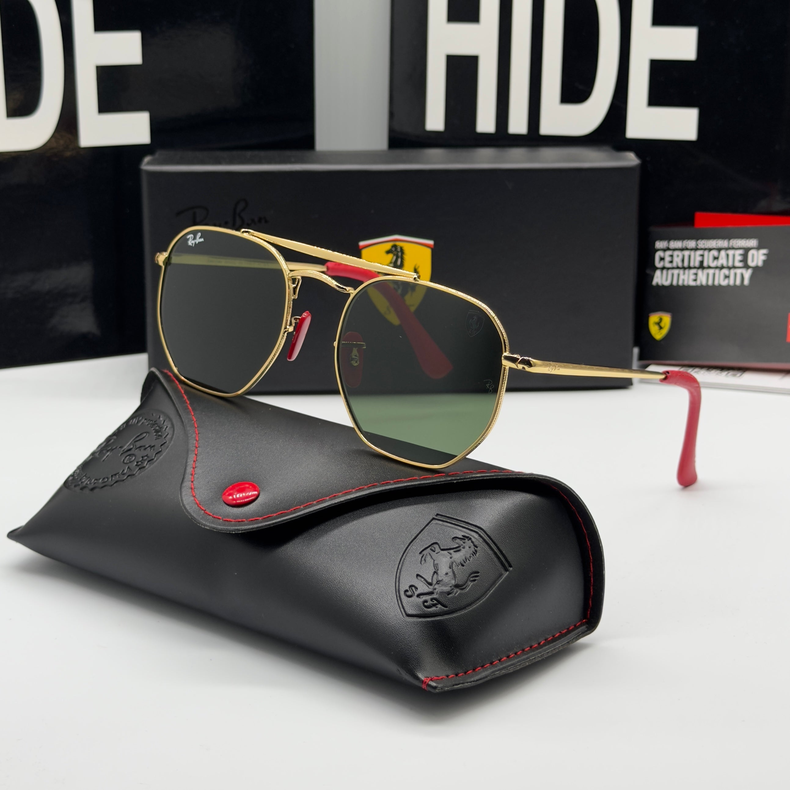 RB3648-NM 001  Marshal Gold