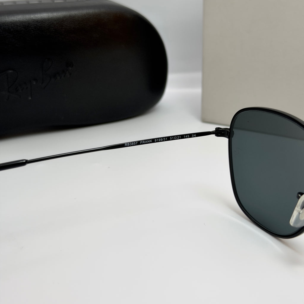 Ray-Ban Frank Noir / Verre Gris Foncé