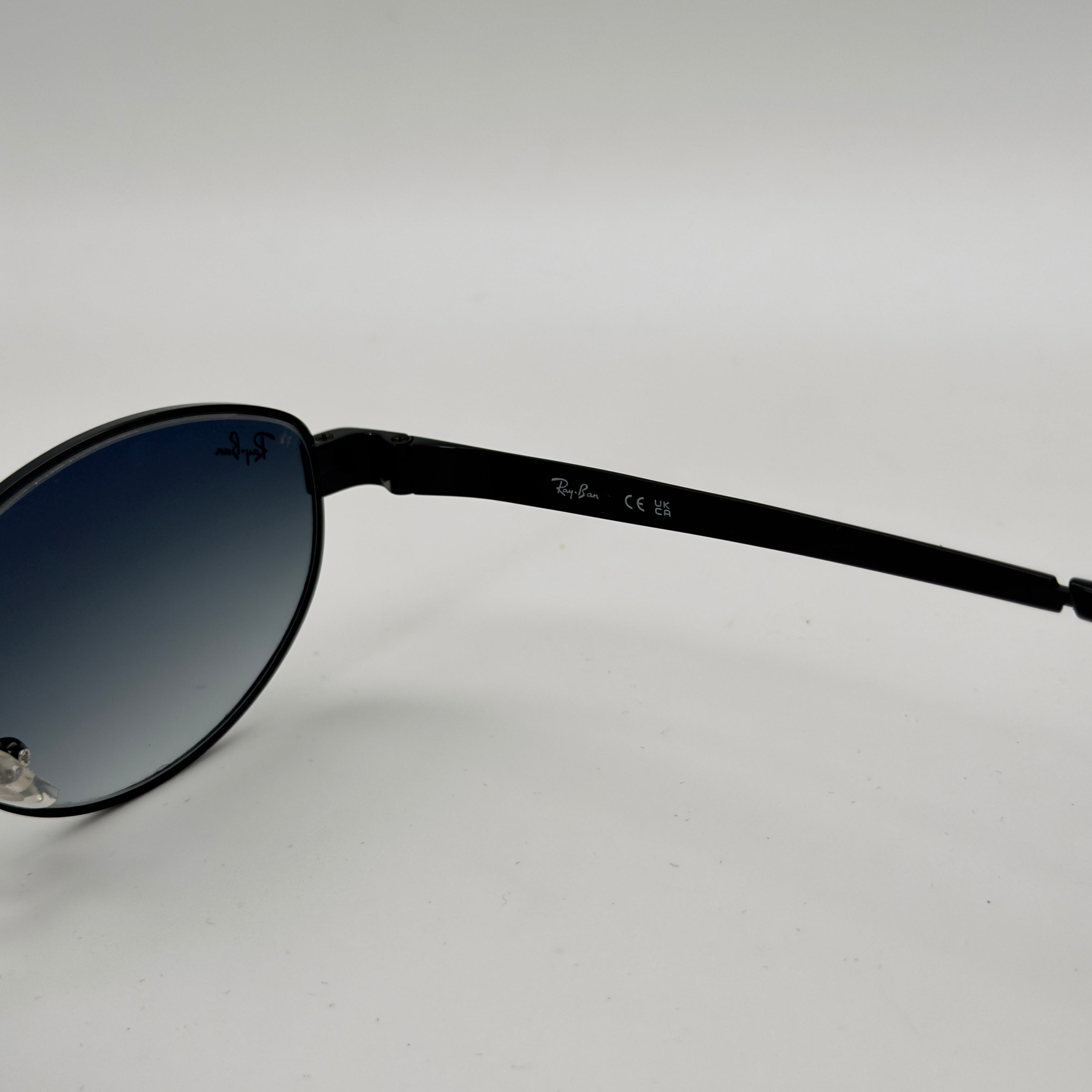 RB3774D – Ovale Métal