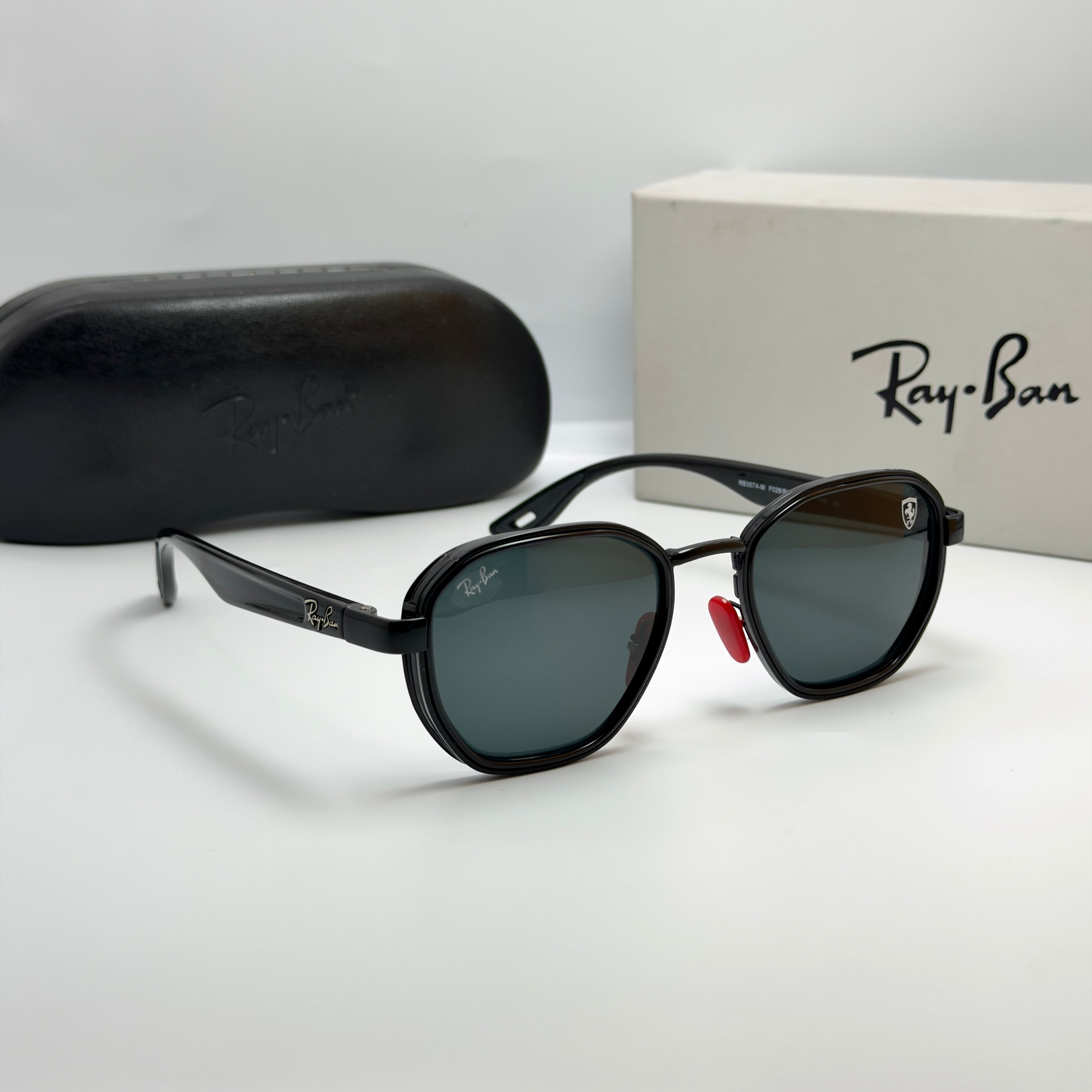 Ray-Ban Scuderia Ferrari Edition – RB3674-M Black & Red