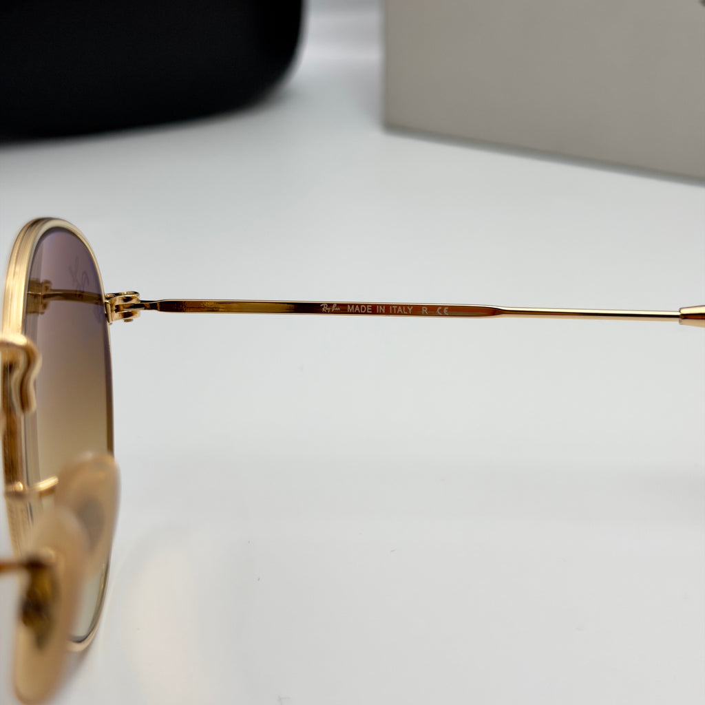Ray-Ban Round Metal RB3447 – Or & Verres Minéraux Marron Dégradé