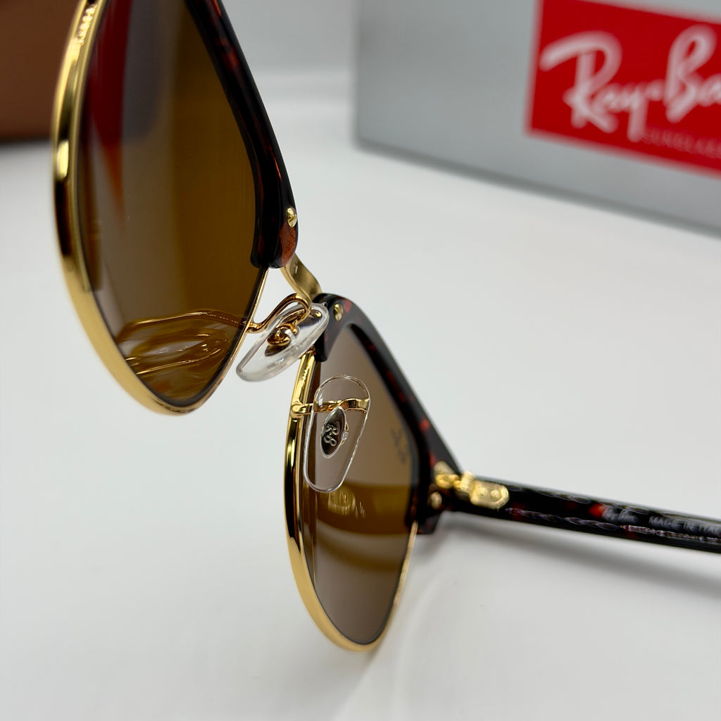 Ray-Ban Clubmaster (Finition Tortoise/Or)