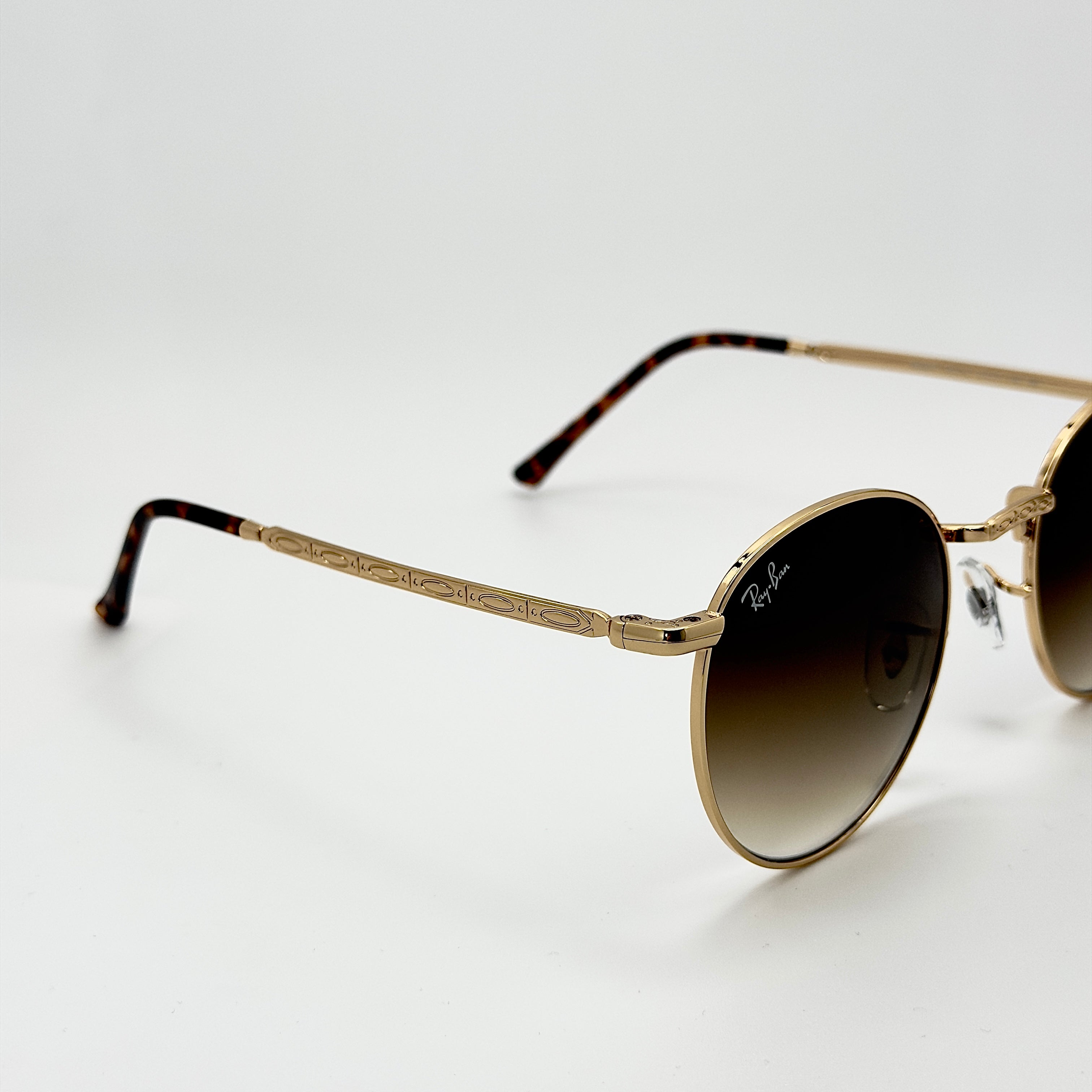 Ray-Ban New Round RB3637