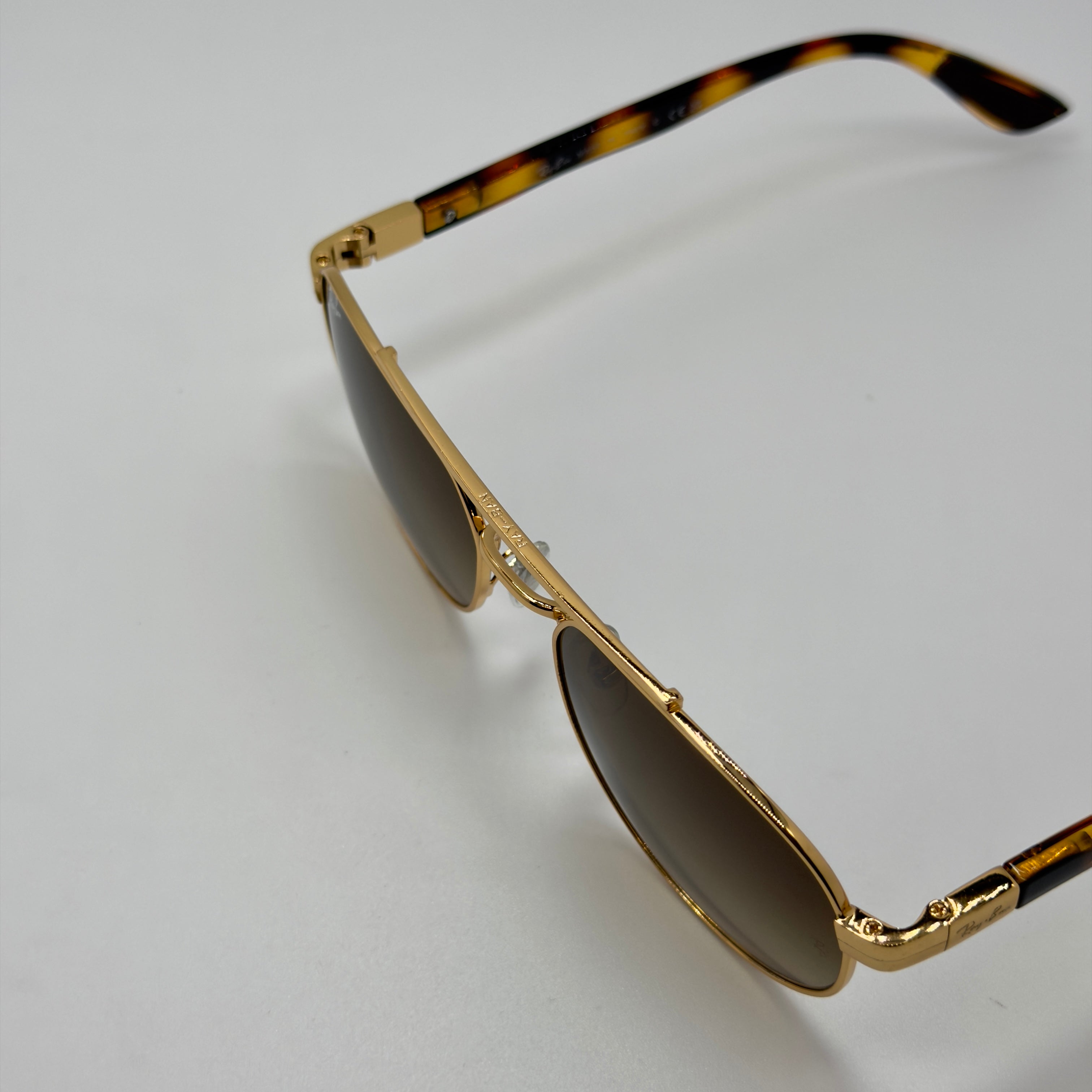 RB3736 Or Arista Brillant
