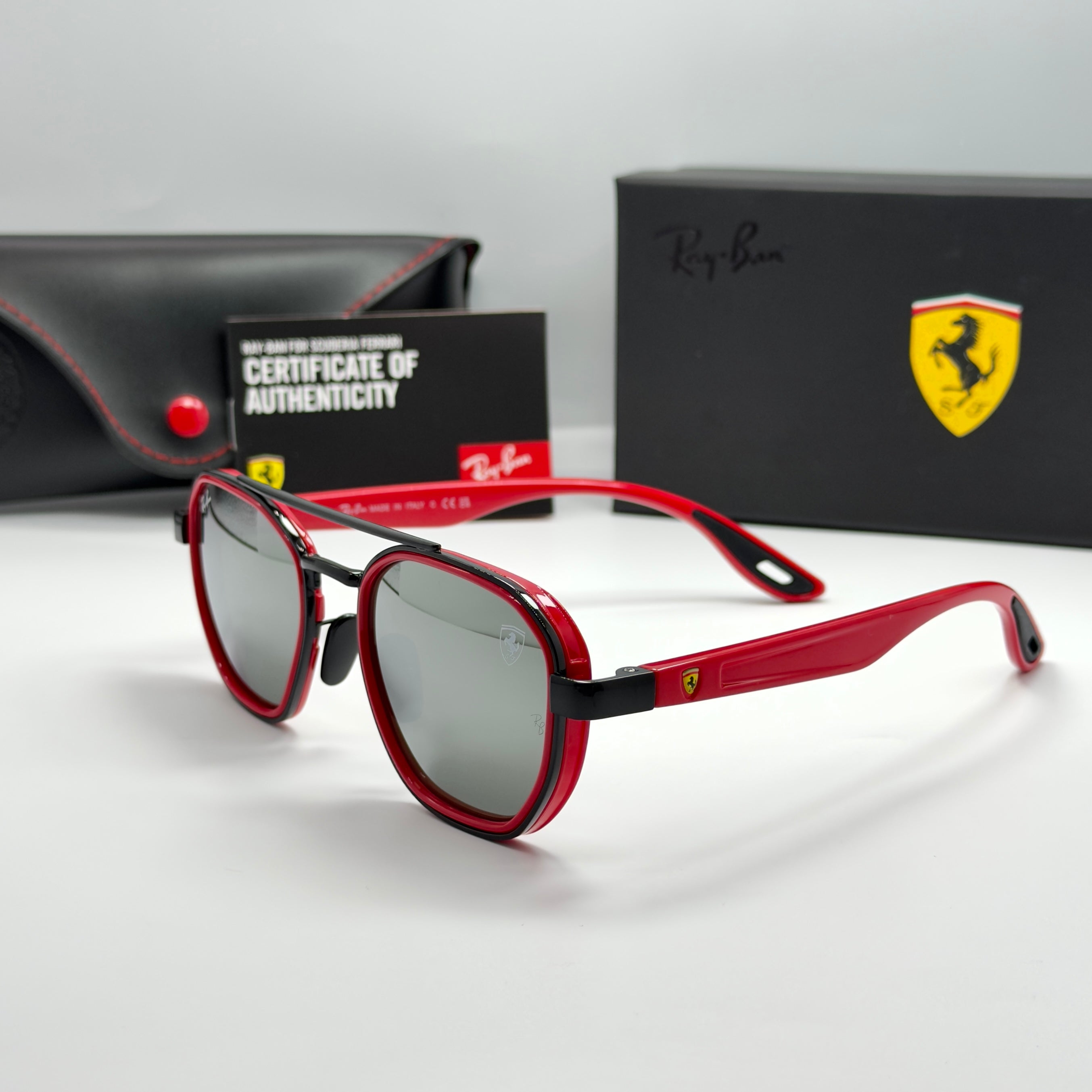 Ray-Ban Scuderia Ferrari — RB3676-M F002/6G