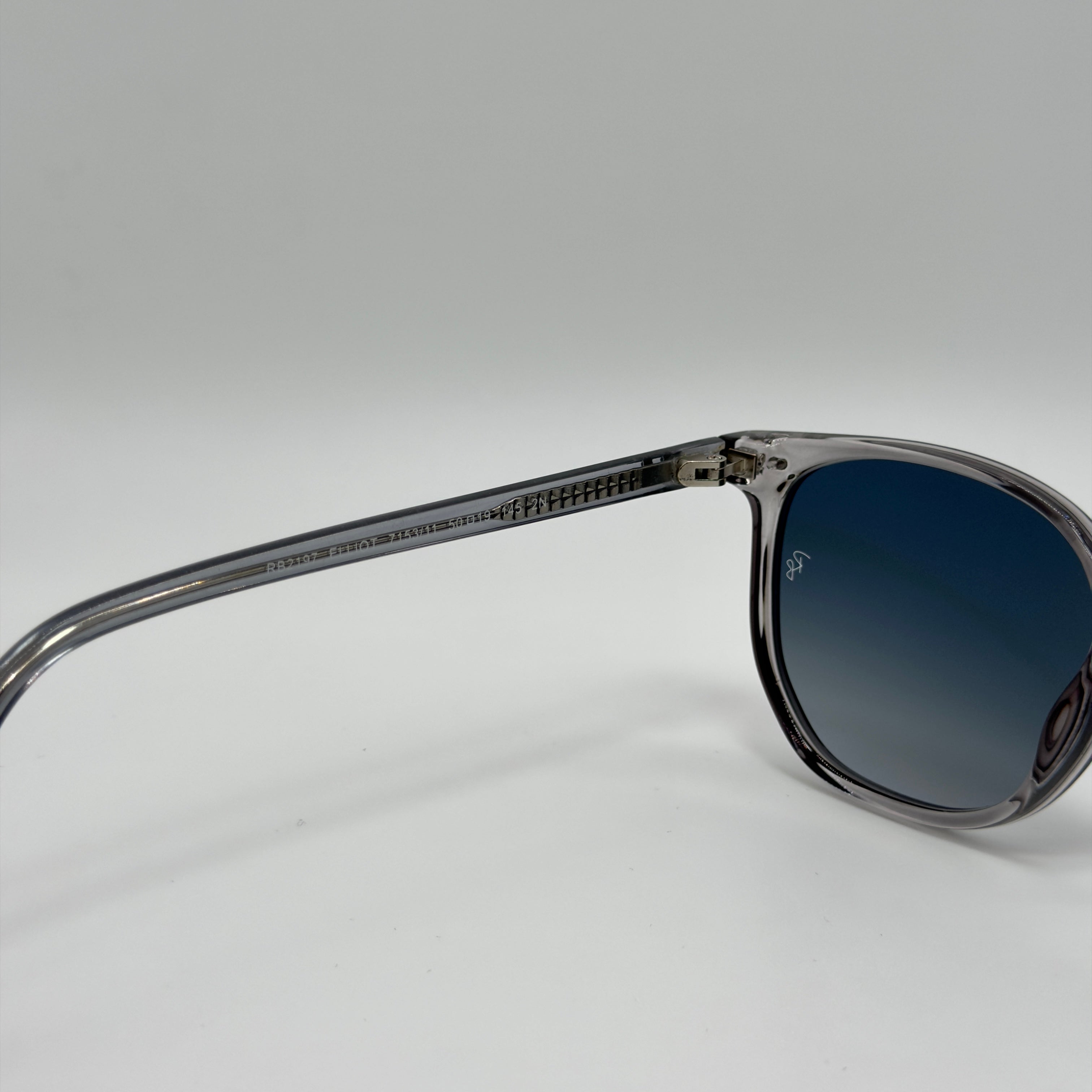 RB2197 ELLIOT  Gris Translucide