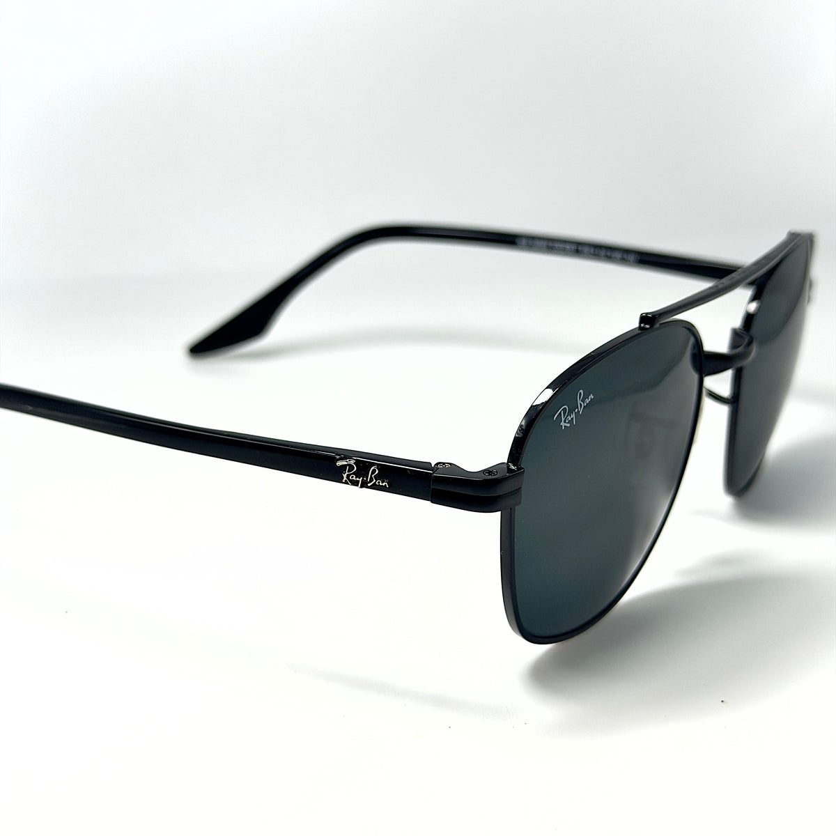 Ray-Ban RB3688 002/B1