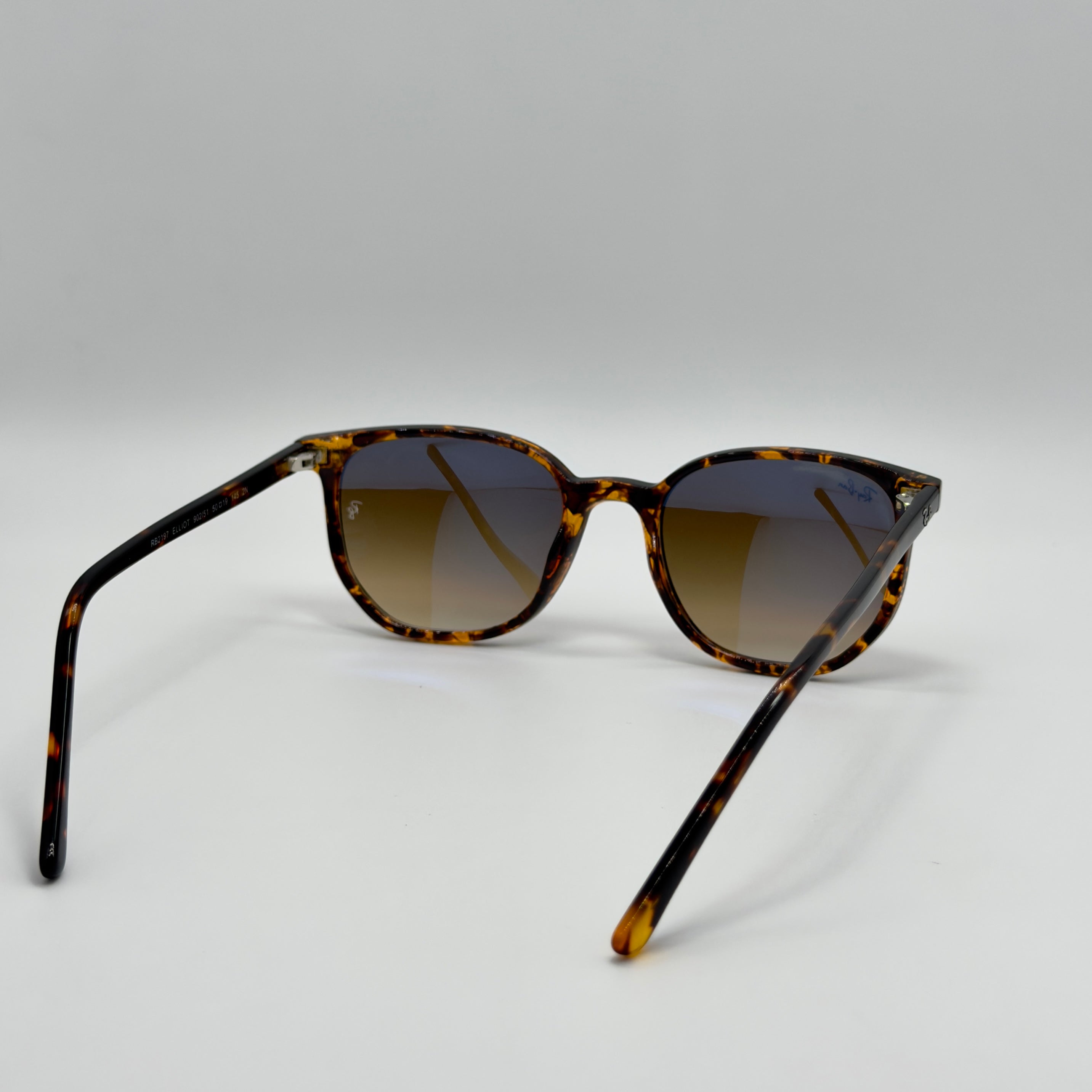 RB2197 ELLIOT Havana (902/51)