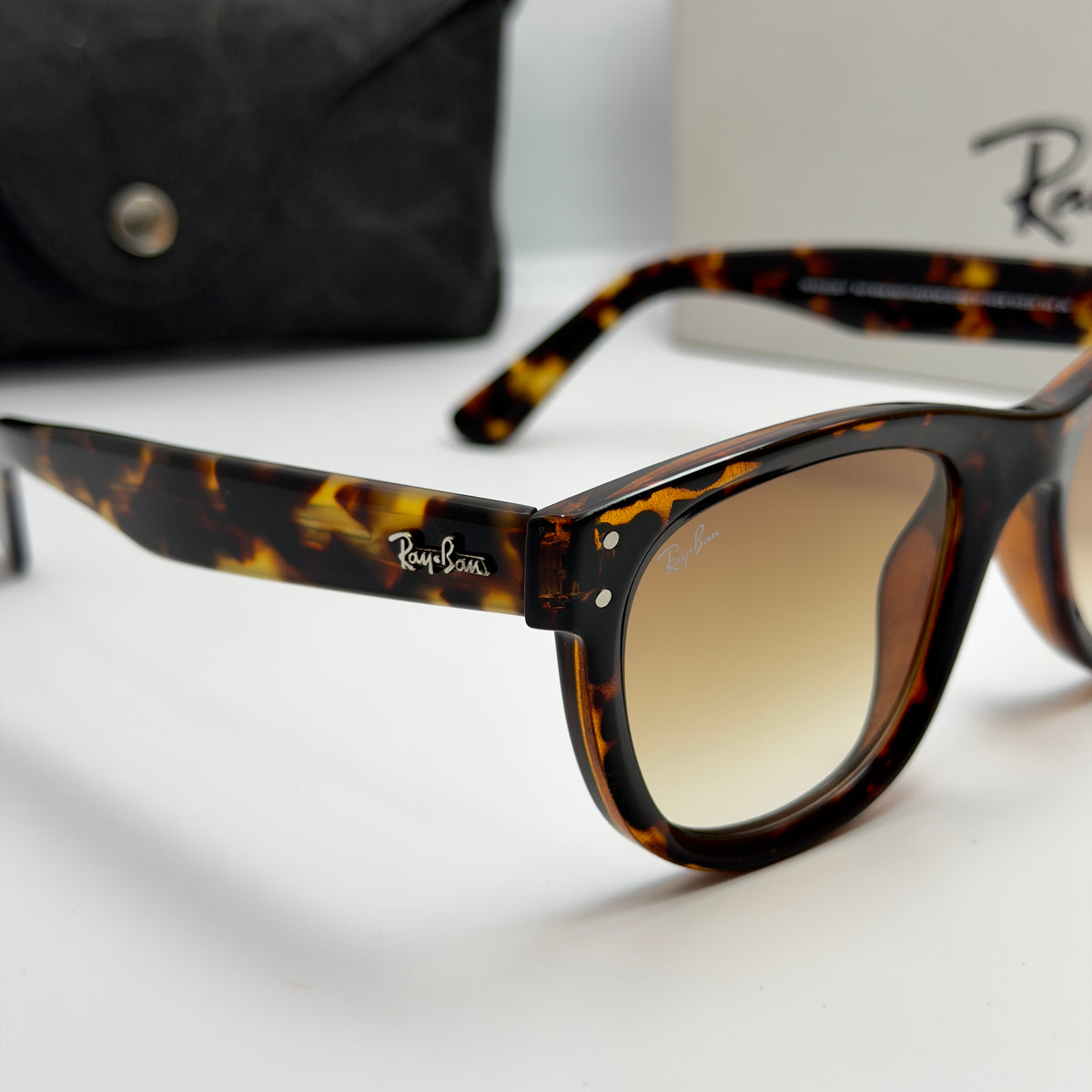 Ray-Ban Wayfarer Reverse (Réf : R0502S-F)