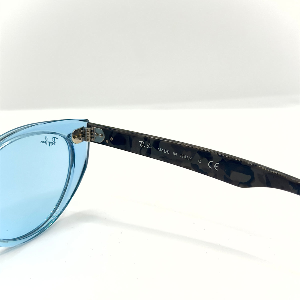 Ray-Ban Nina RB4314-N 1283/3F – Bleu transparent