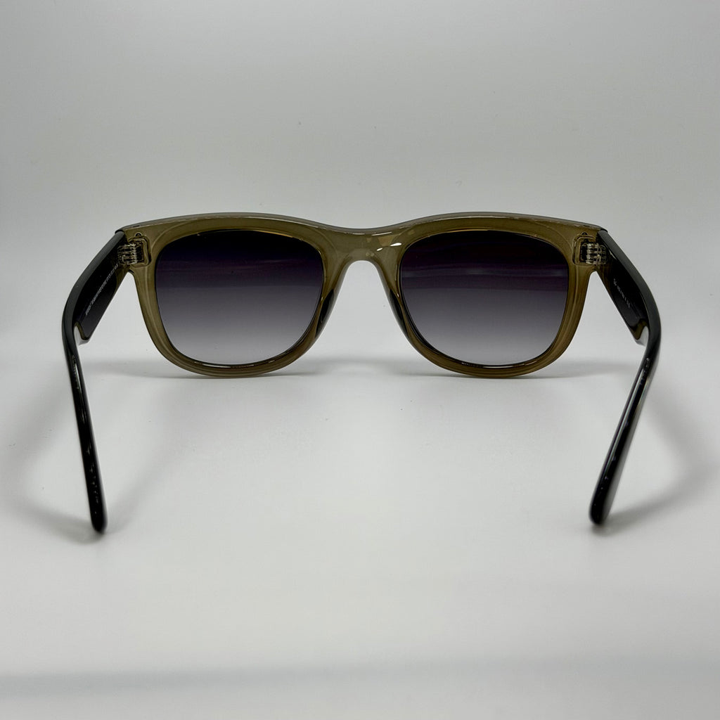 Ray-Ban Wayfarer Reverse - Gris fumé translucide RB R0502S