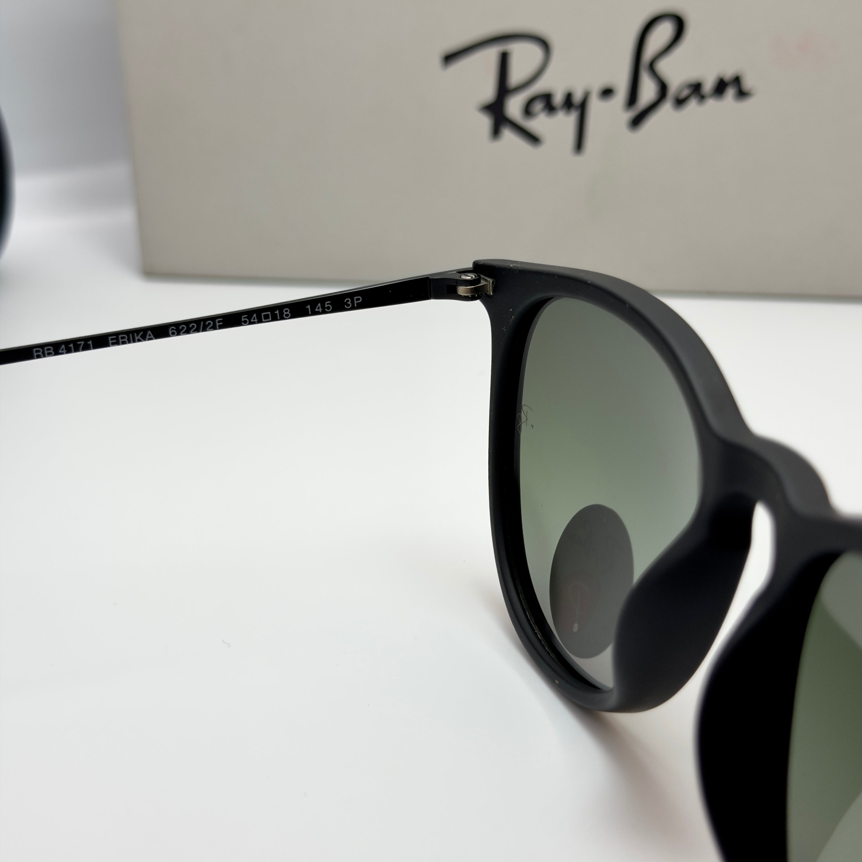 Ray-Ban Erika Classic Black & Classic Green