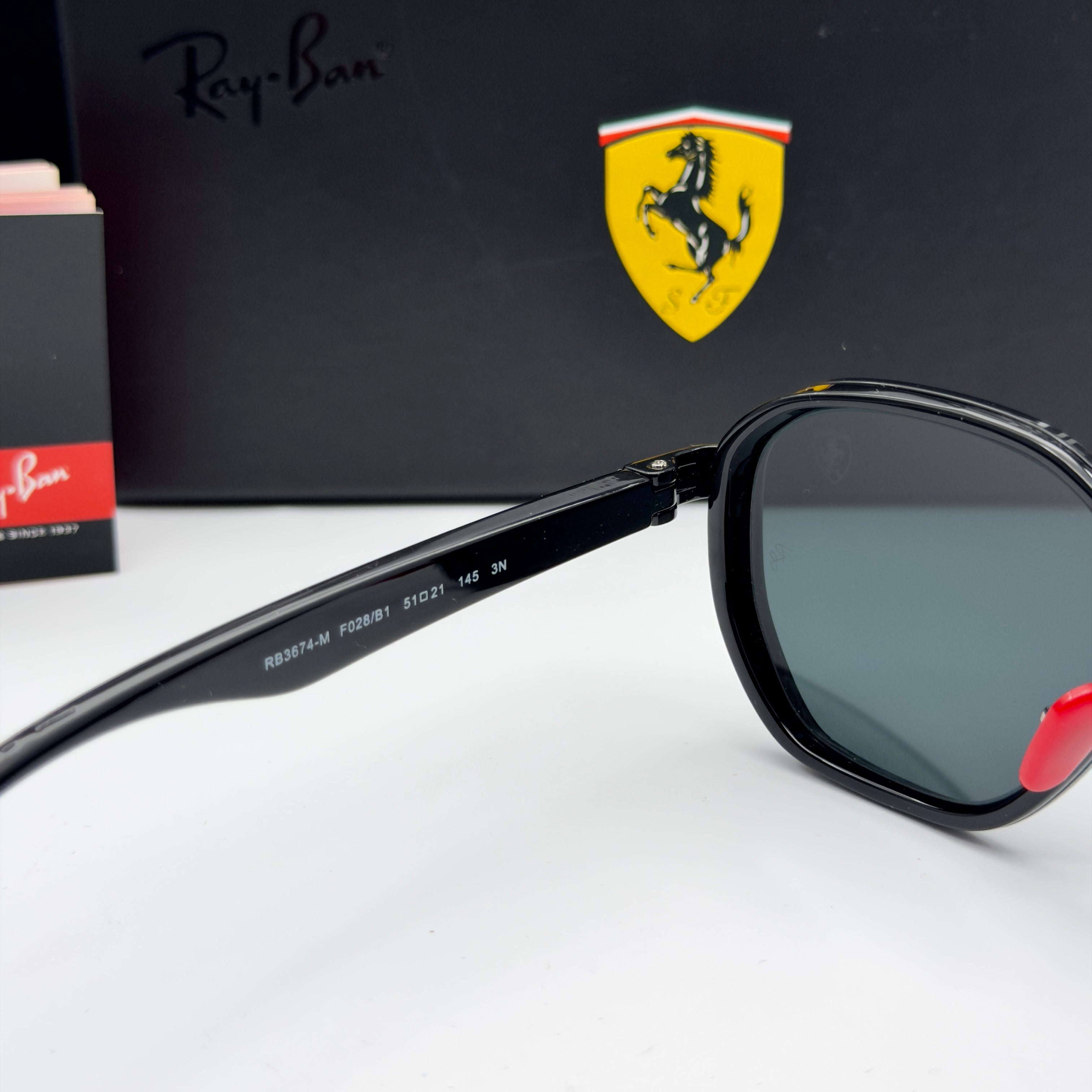 Ray-Ban Scuderia Ferrari Edition – RB3674-M Black & Red