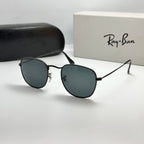 Ray-Ban Frank Noir / Verre Gris Foncé