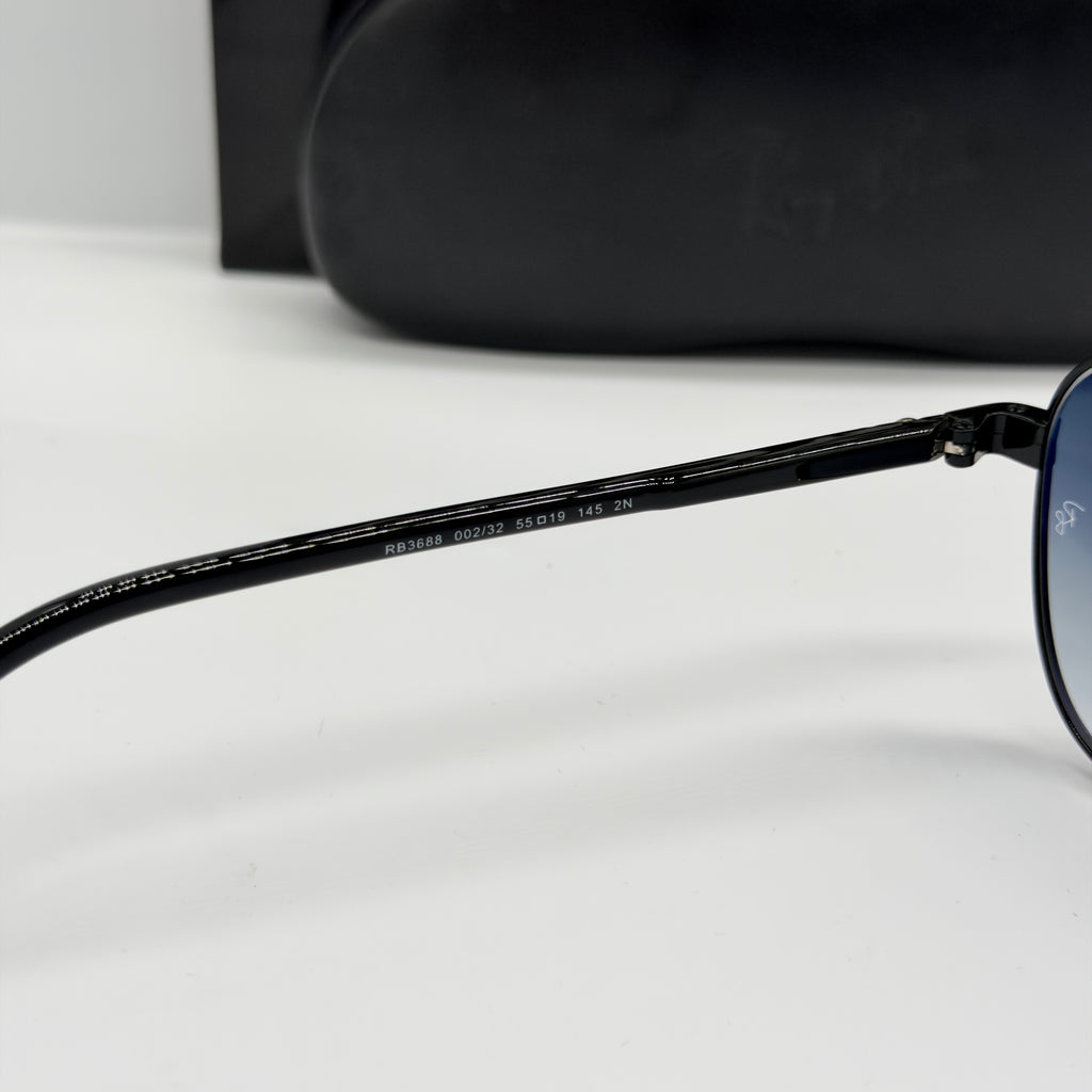 Ray-Ban RB3688 Classic Metal