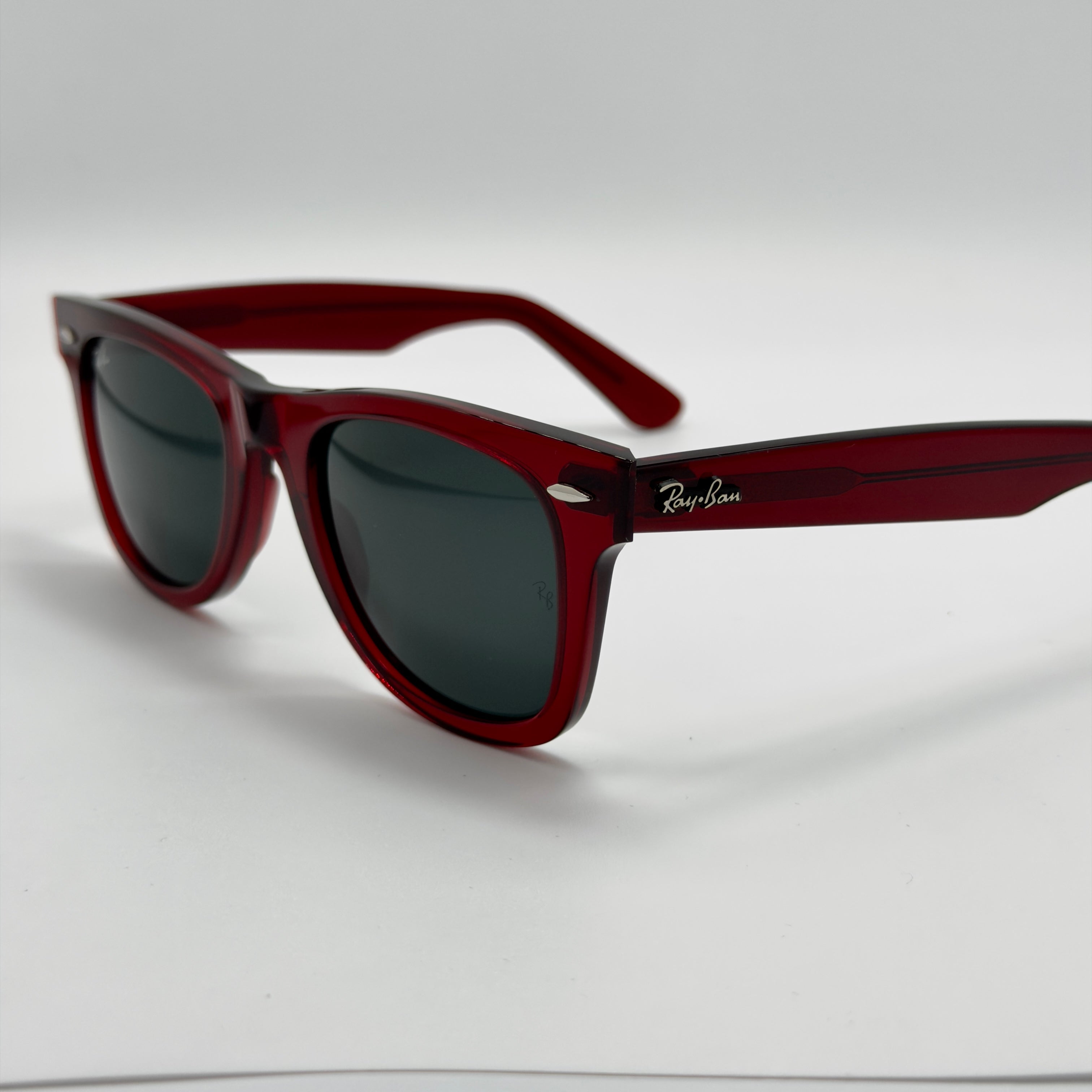 RB2140 Wayfarer Crystal Rouge