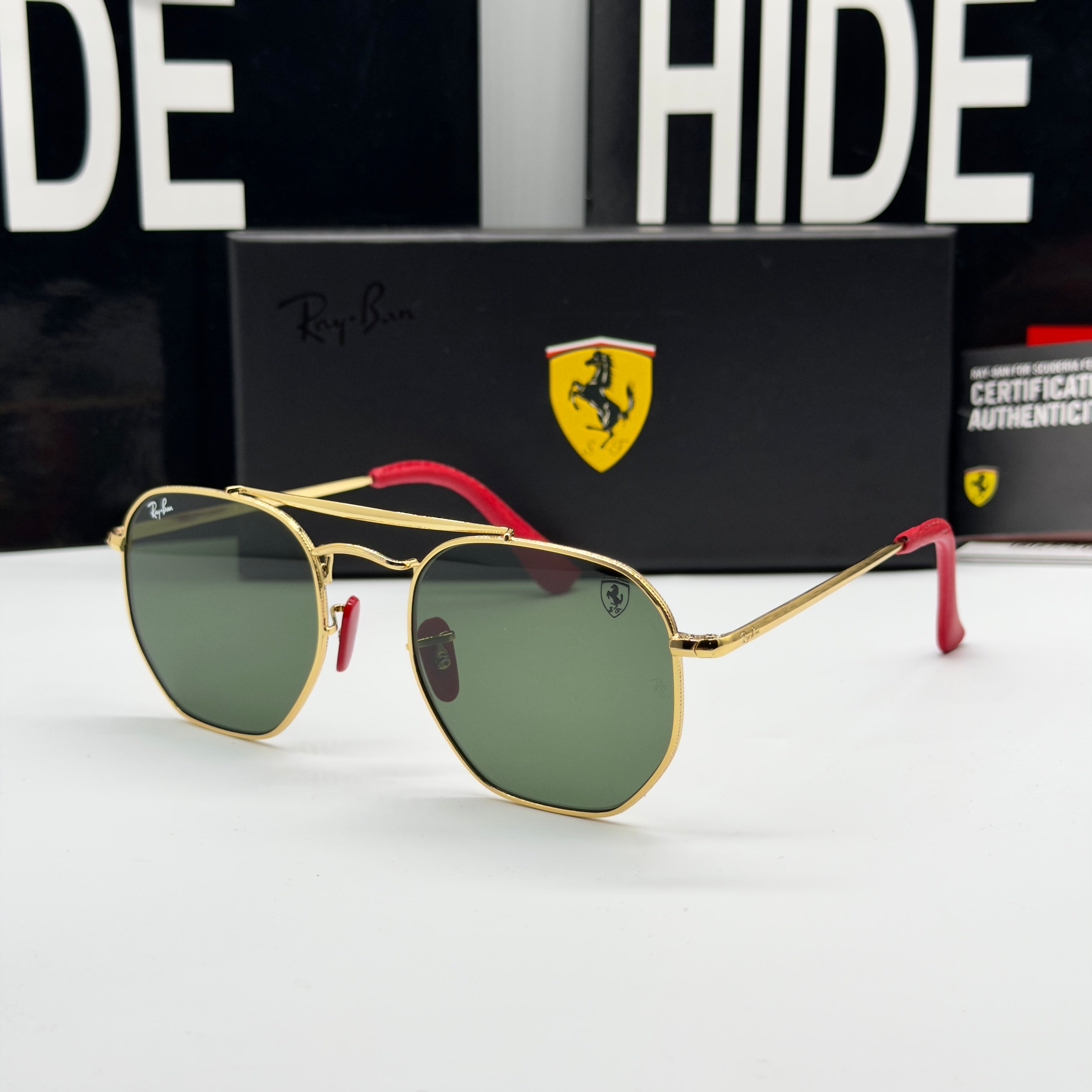RB3648-NM 001  Marshal Gold