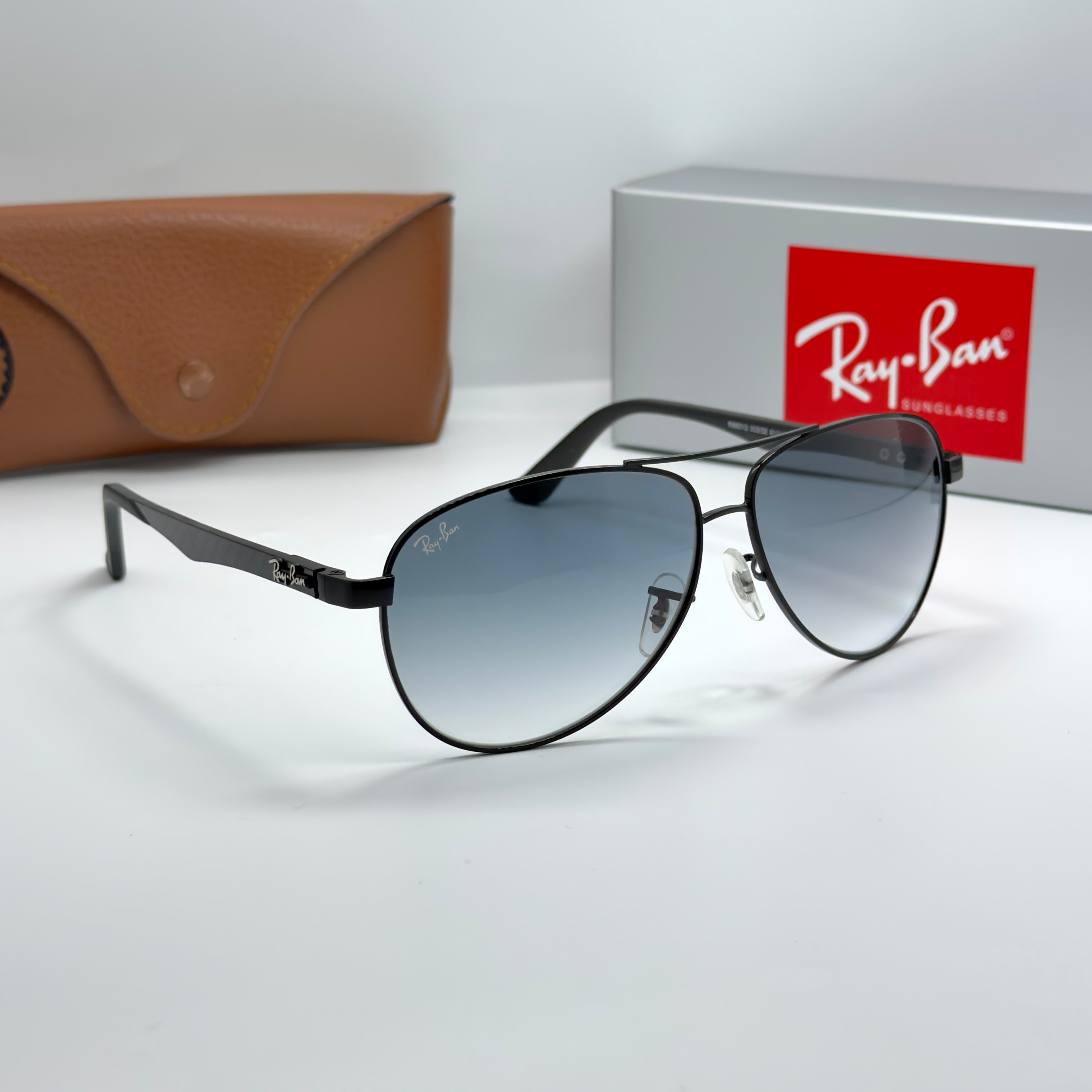 Ray-Ban — RB8313 CARBON FIBER