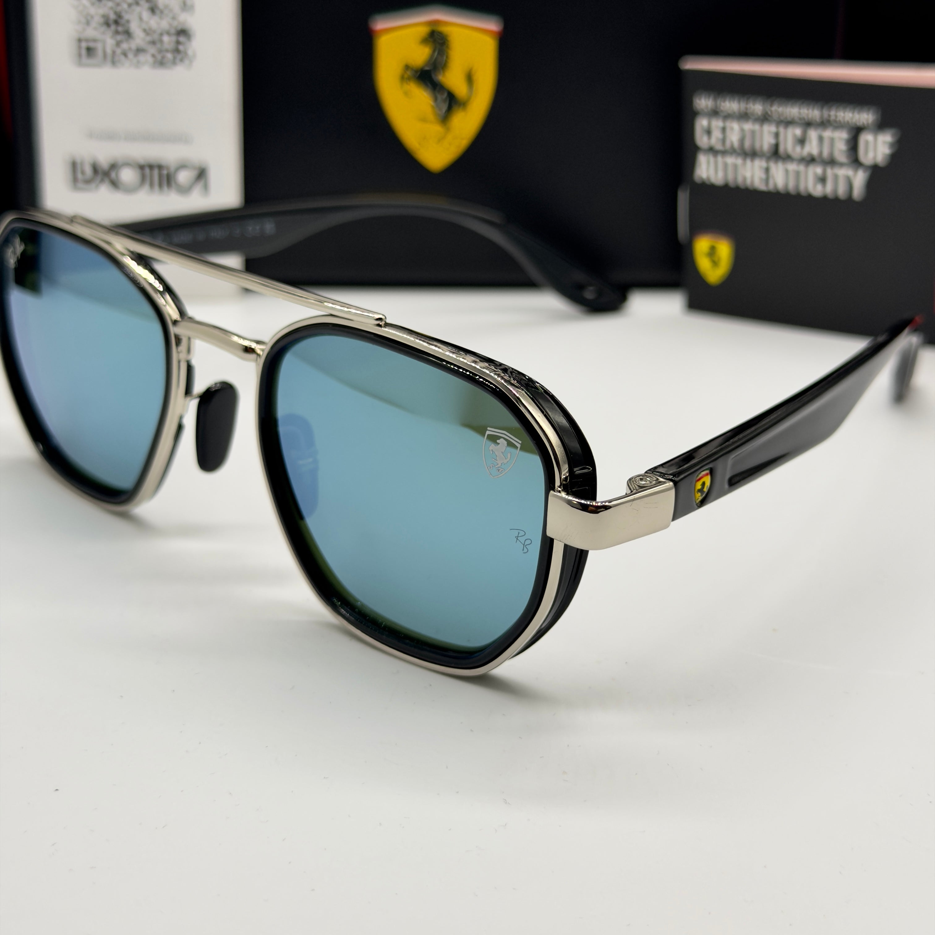 Scuderia Ferrari RB3676M – Gunmetal / Blue
