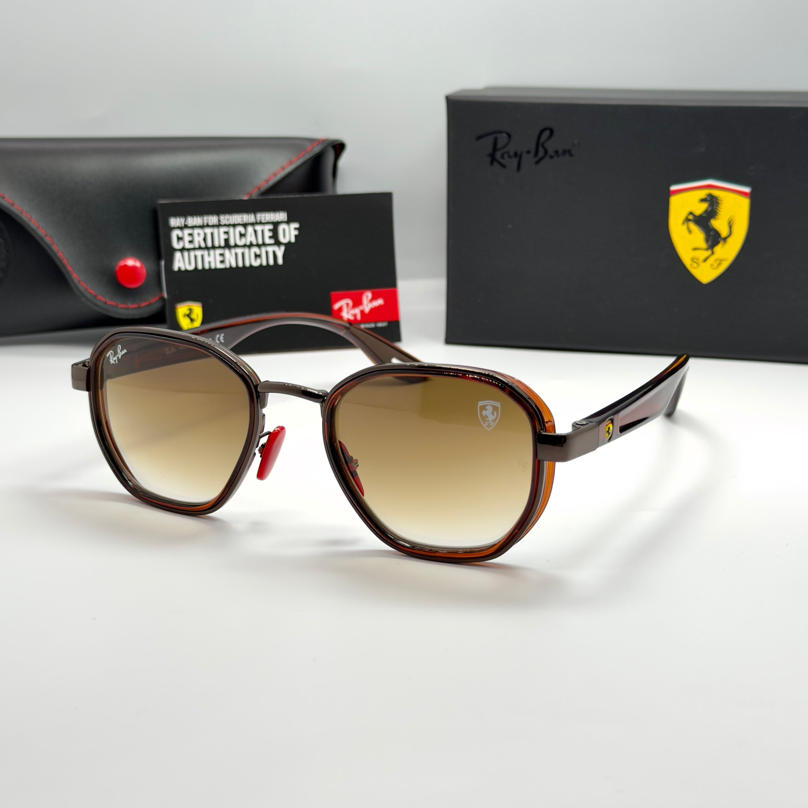 Ray-Ban Scuderia Ferrari — RB3674-M F014/13