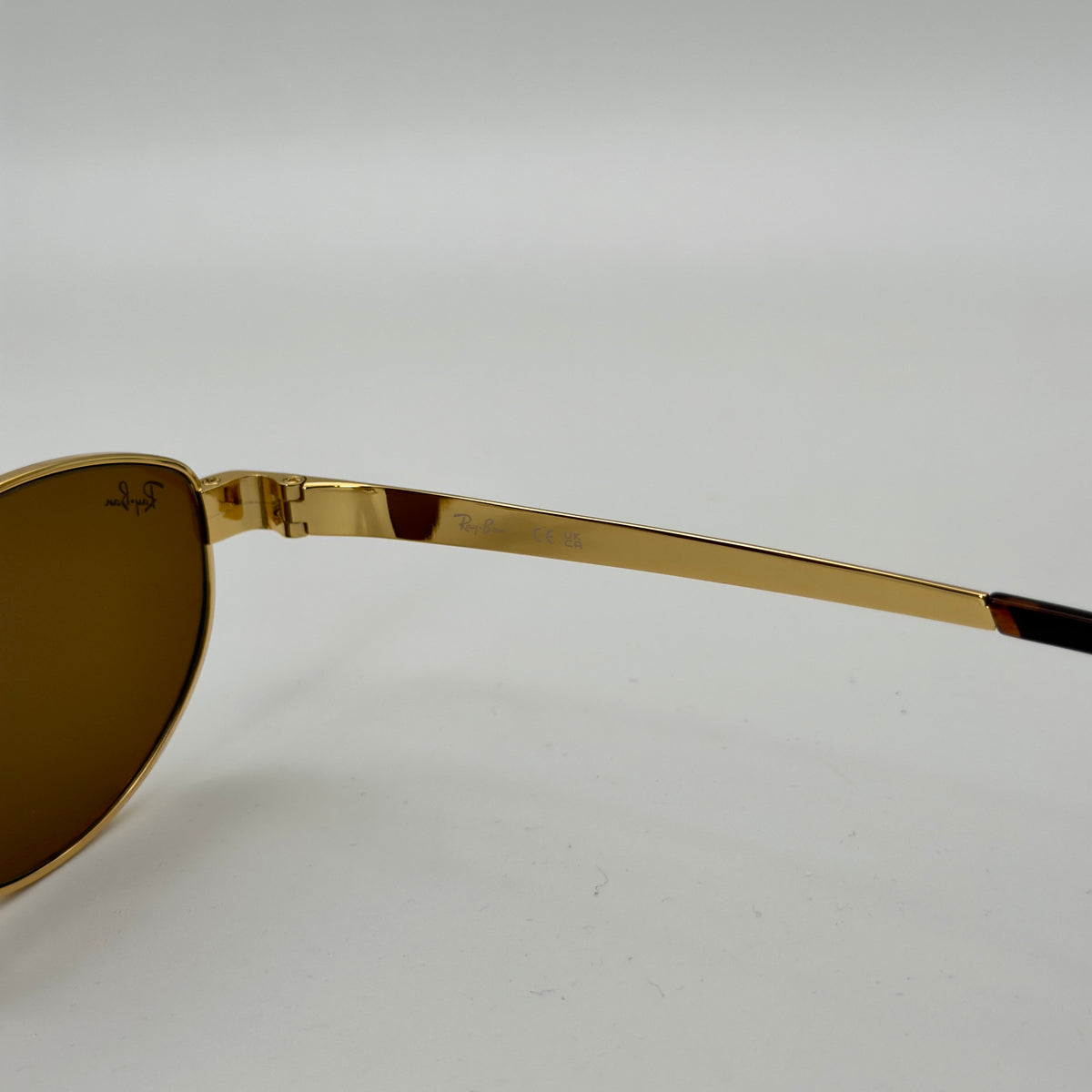 RB3774D – Ovale Métal