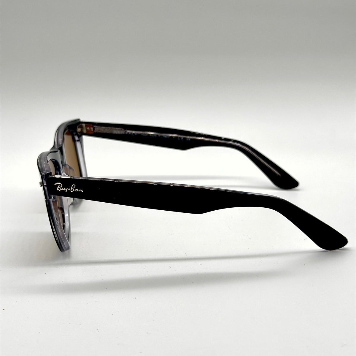 RAYBAN RB2140 Noir transparent (Black Crystal)— Original Wayfarer inclinée
